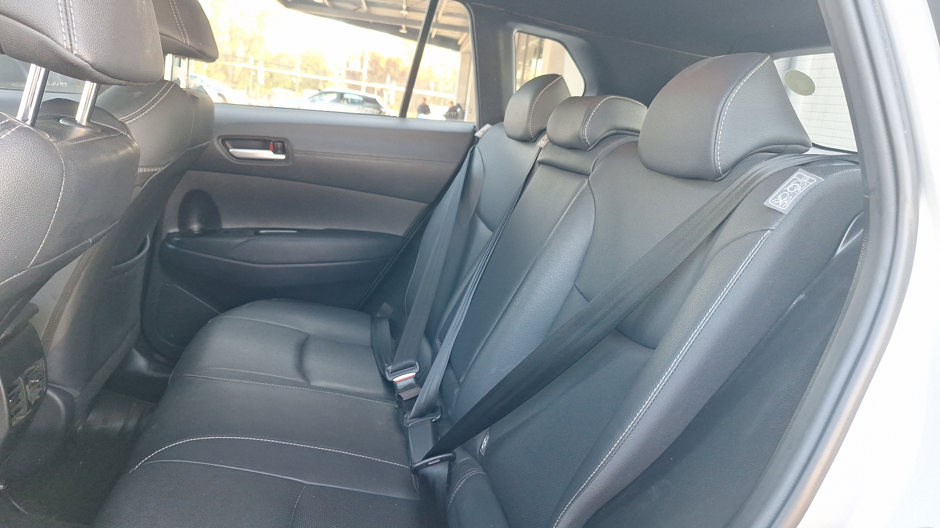 Toyota Corolla Cross — foto 14 de 16