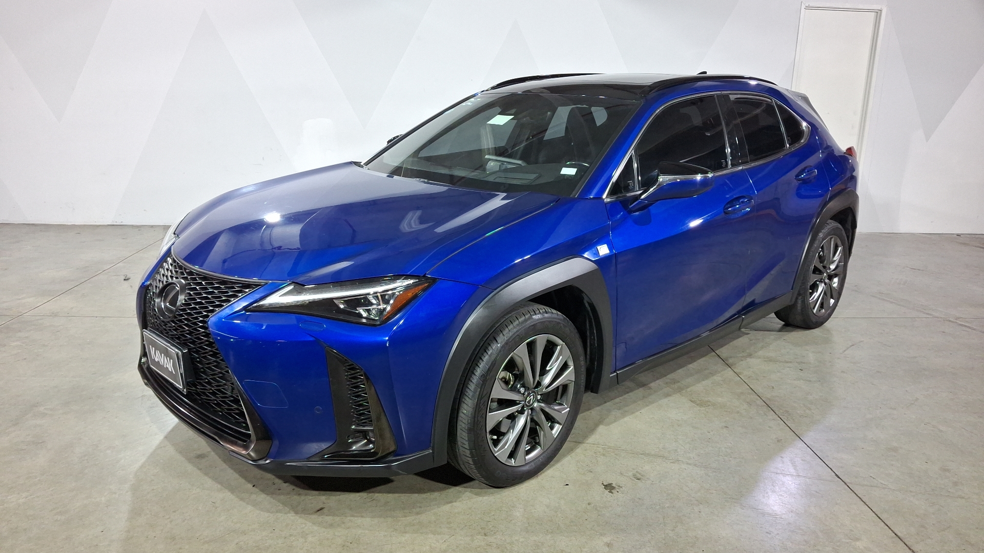 Lexus UX 2023