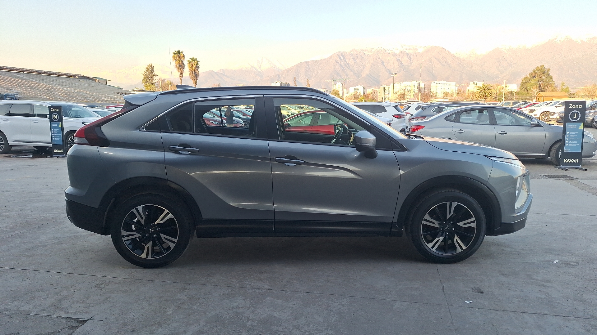 Mitsubishi Eclipse Cross — foto 5 de 14