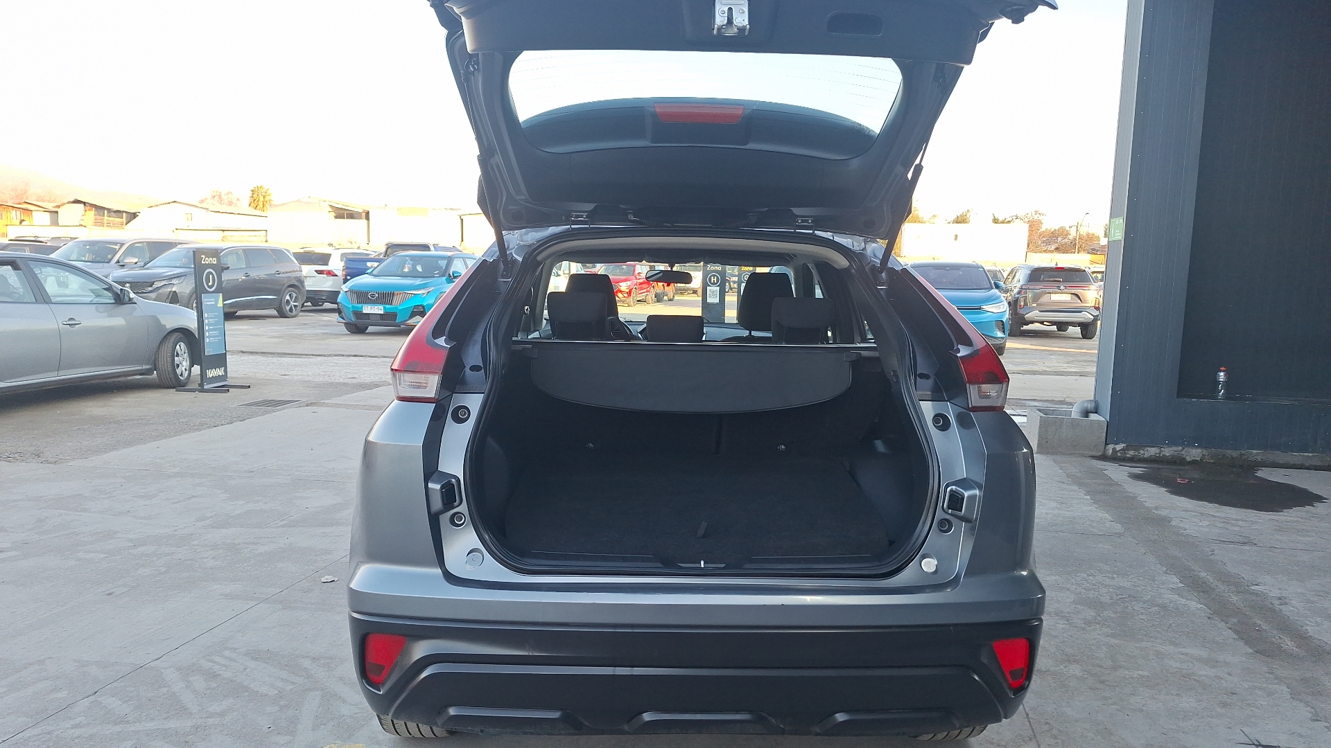 Mitsubishi Eclipse Cross — foto 4 de 14