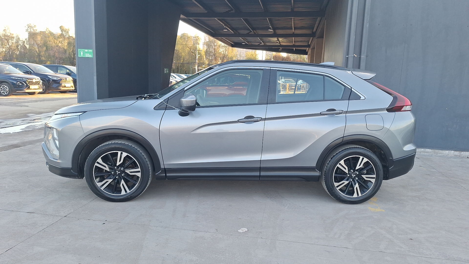 Mitsubishi Eclipse Cross — foto 2 de 14
