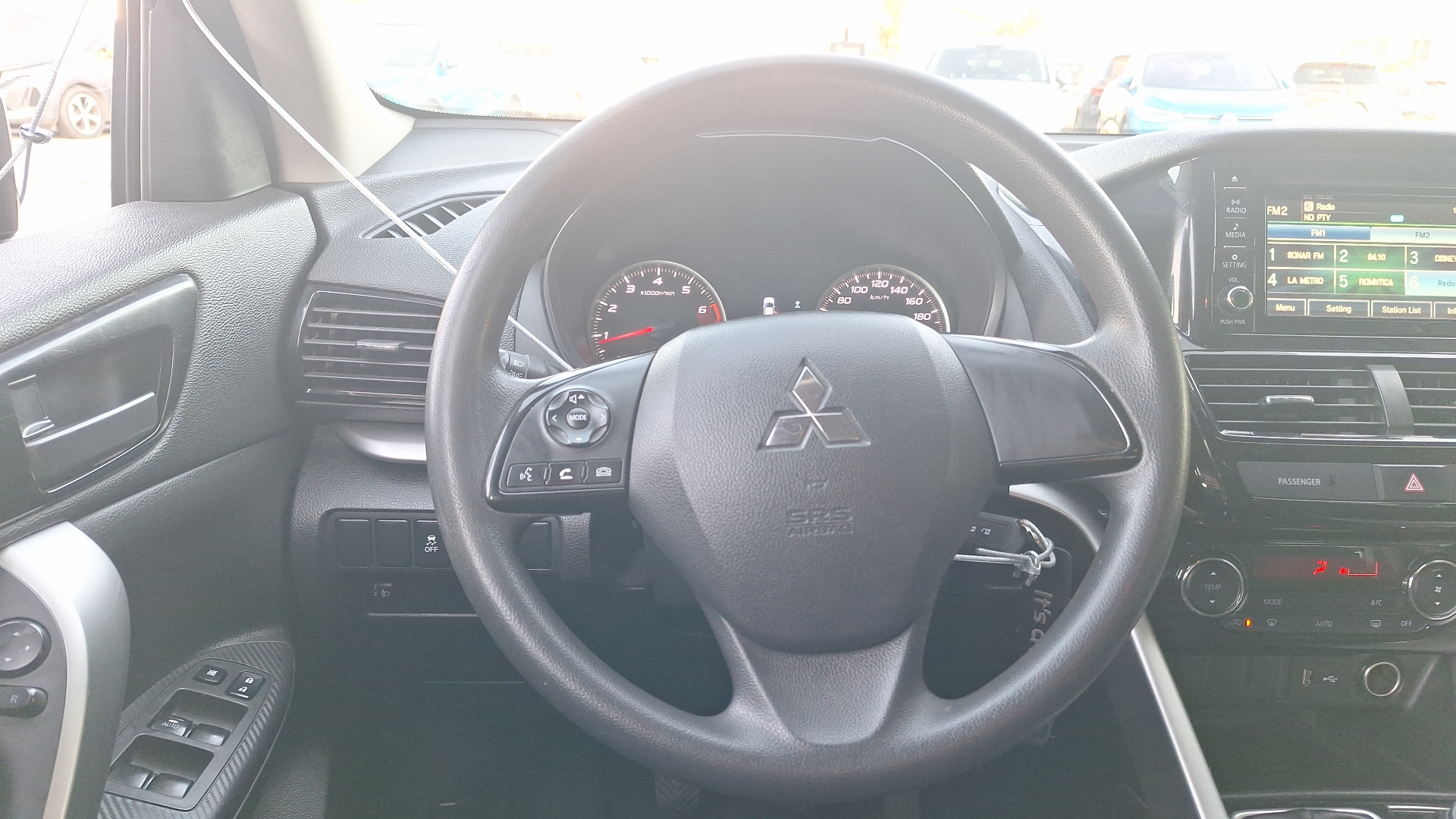 Mitsubishi Eclipse Cross — foto 8 de 14