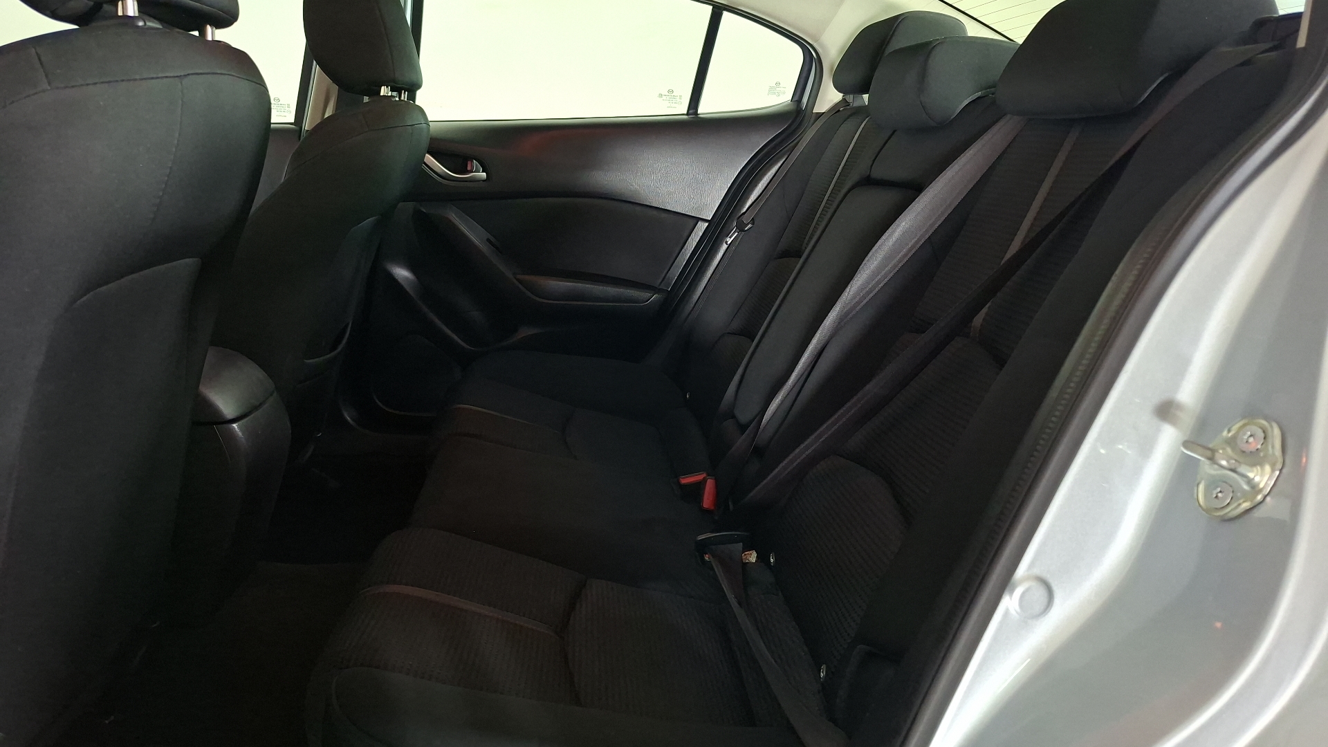 Mazda 3 — foto 13 de 15