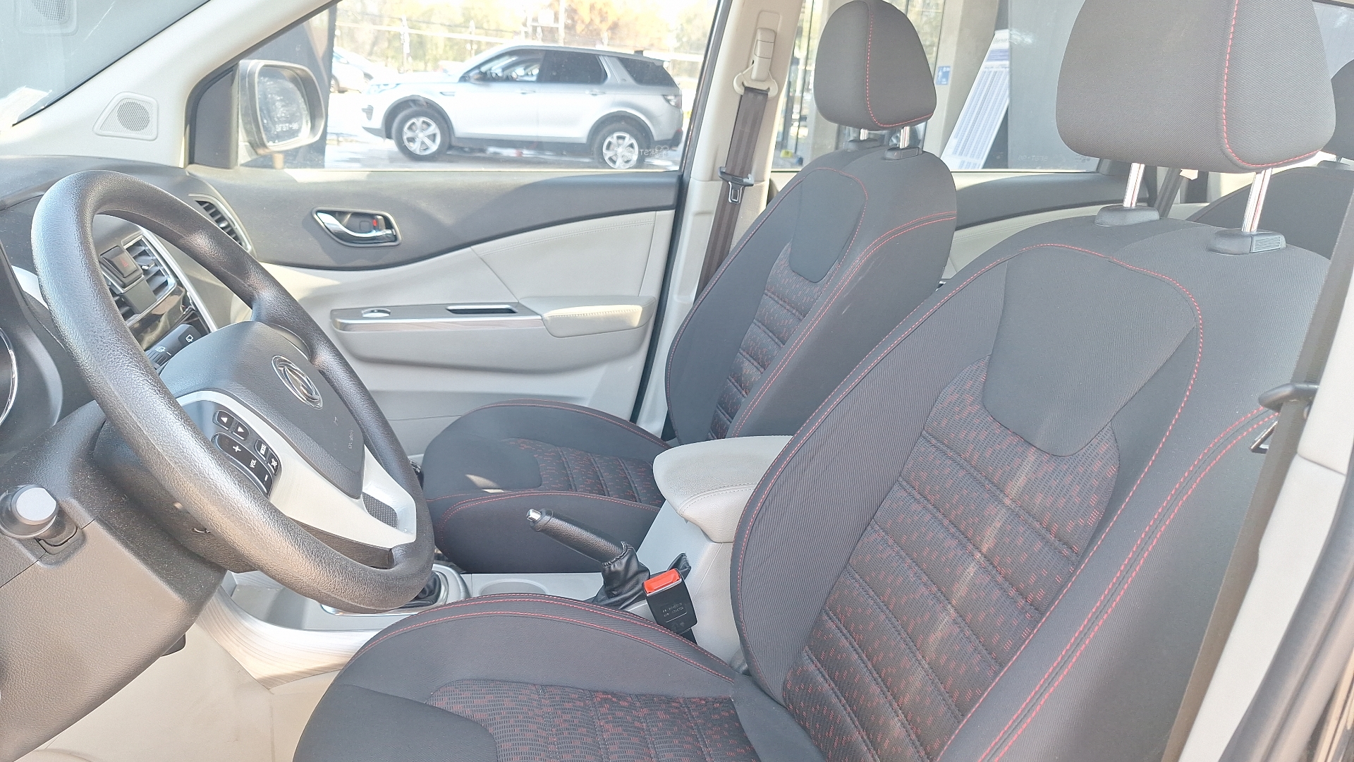 DFSK S500 — foto 15 de 16