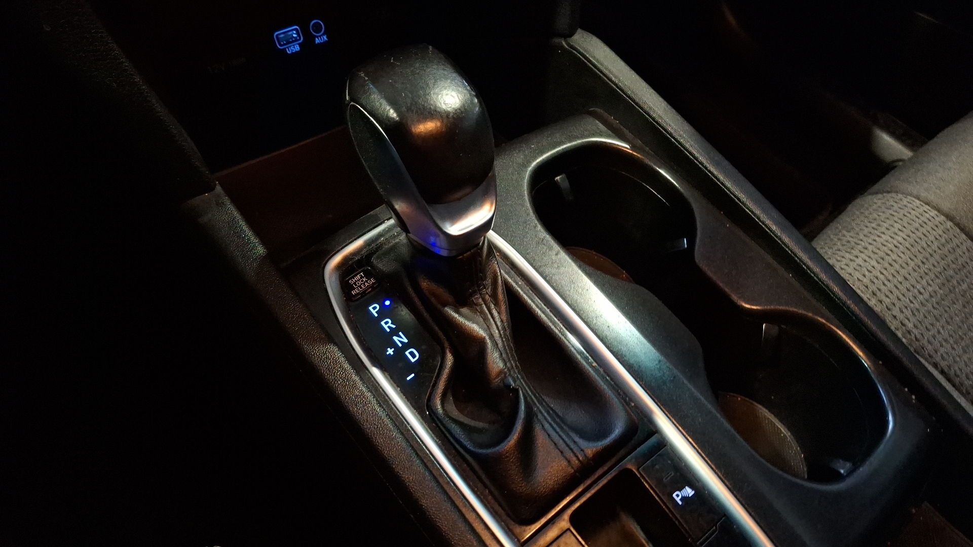 Hyundai Santa Fe — foto 11 de 16