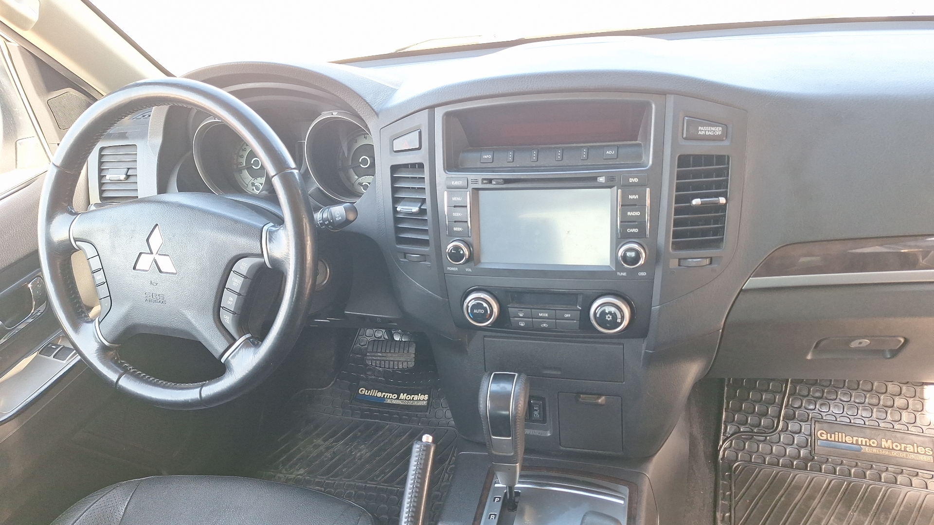 Mitsubishi Montero — foto 6 de 16