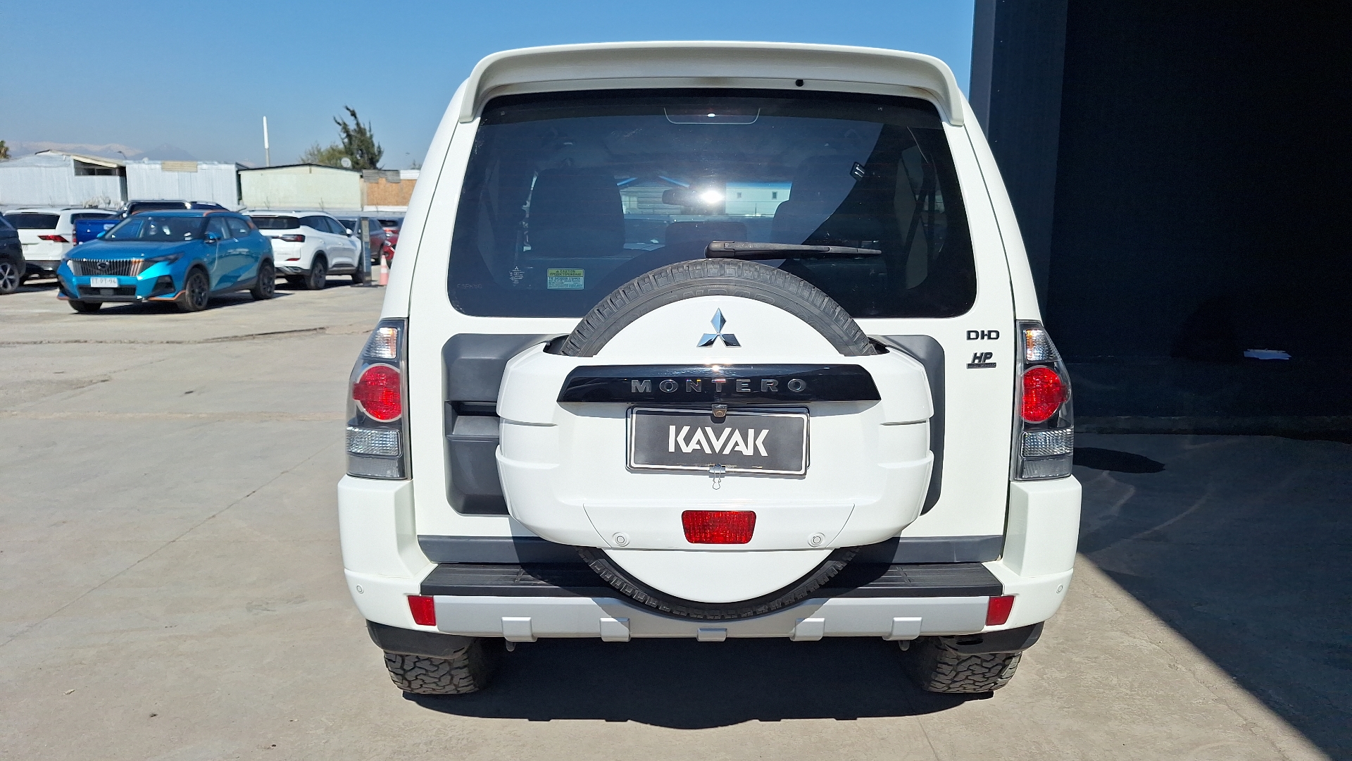 Mitsubishi Montero — foto 3 de 16