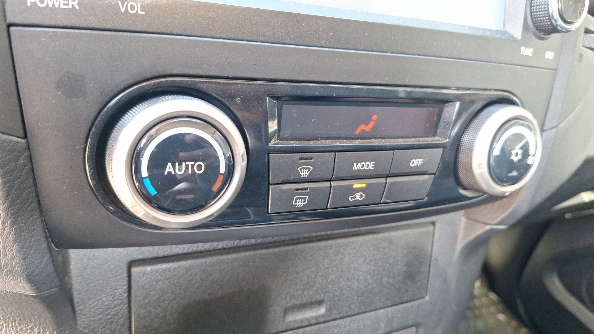 Mitsubishi Montero — foto 16 de 16
