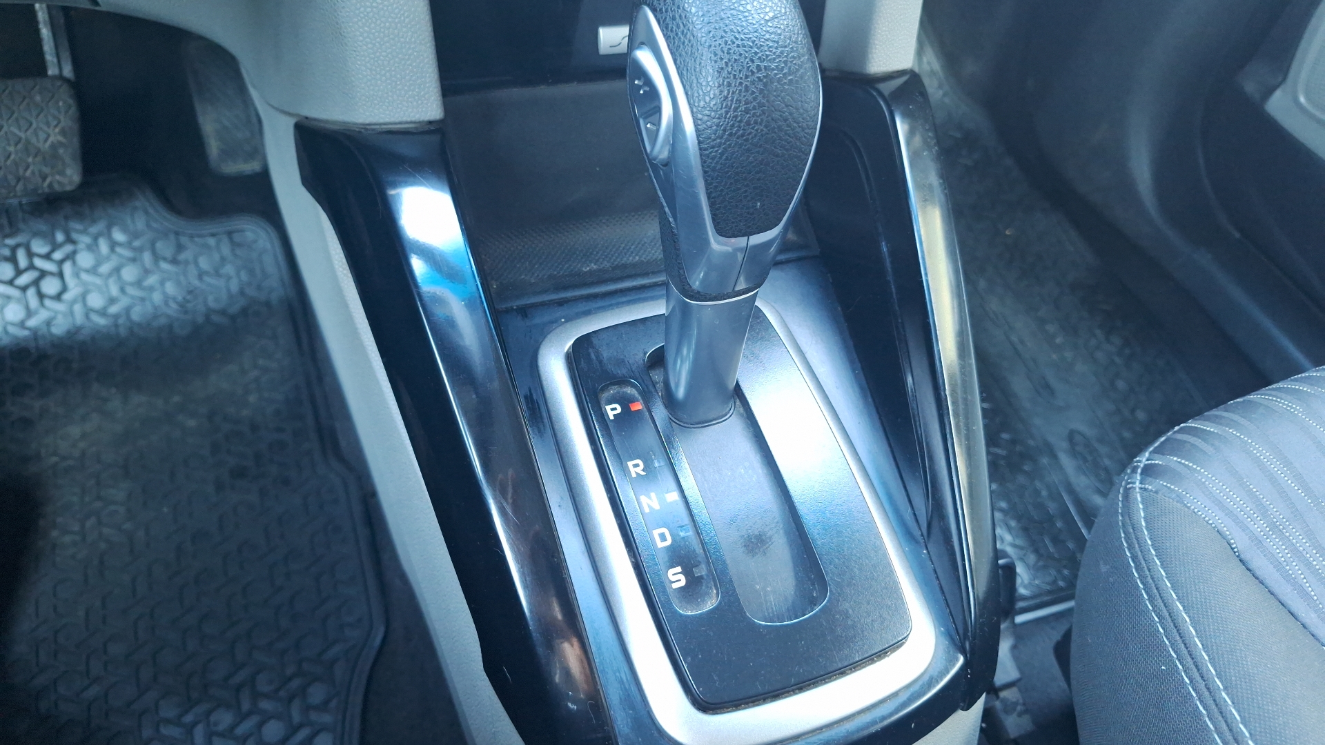 Ford Ecosport — foto 11 de 14