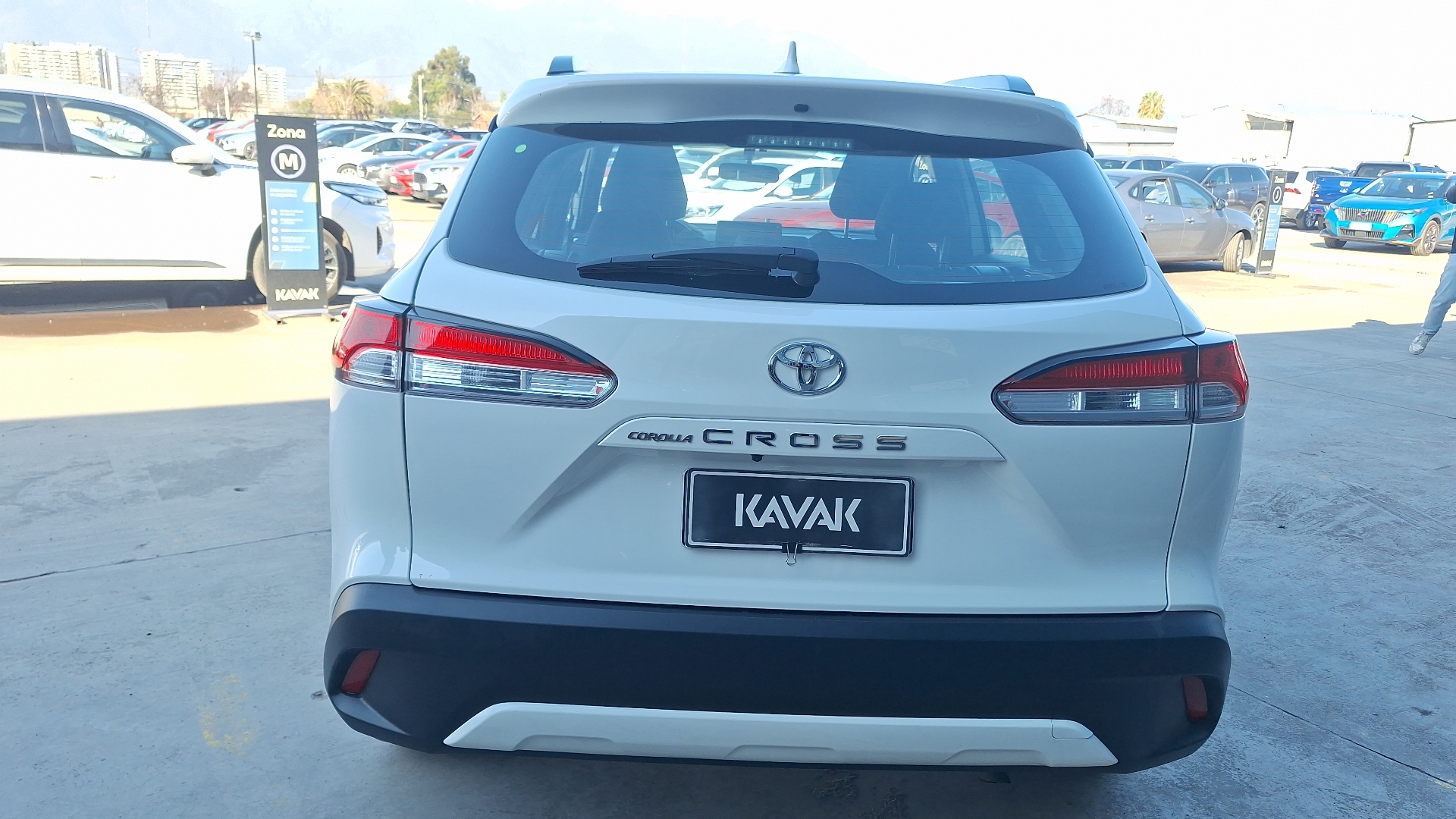 Toyota Corolla Cross — foto 3 de 15