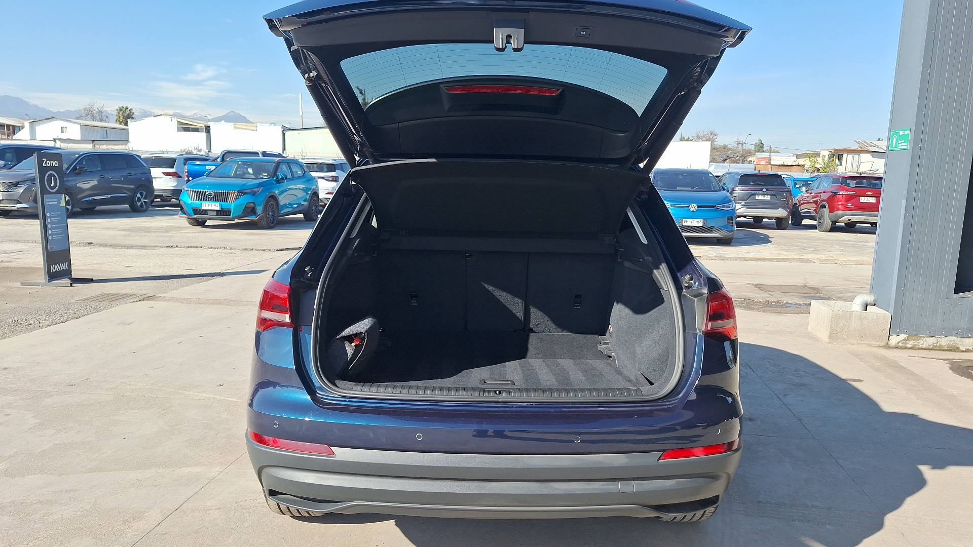 Audi Q3 — foto 4 de 15