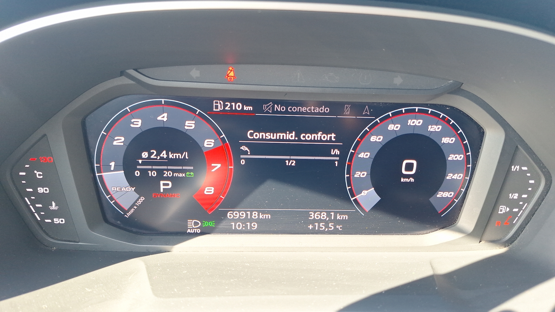 Audi Q3 — foto 9 de 15