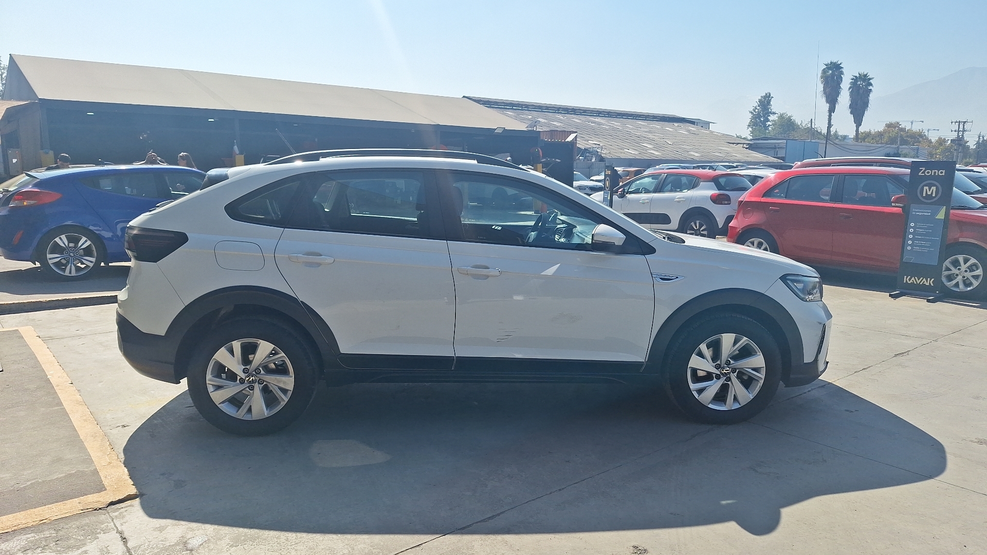 Volkswagen Nivus — foto 5 de 15