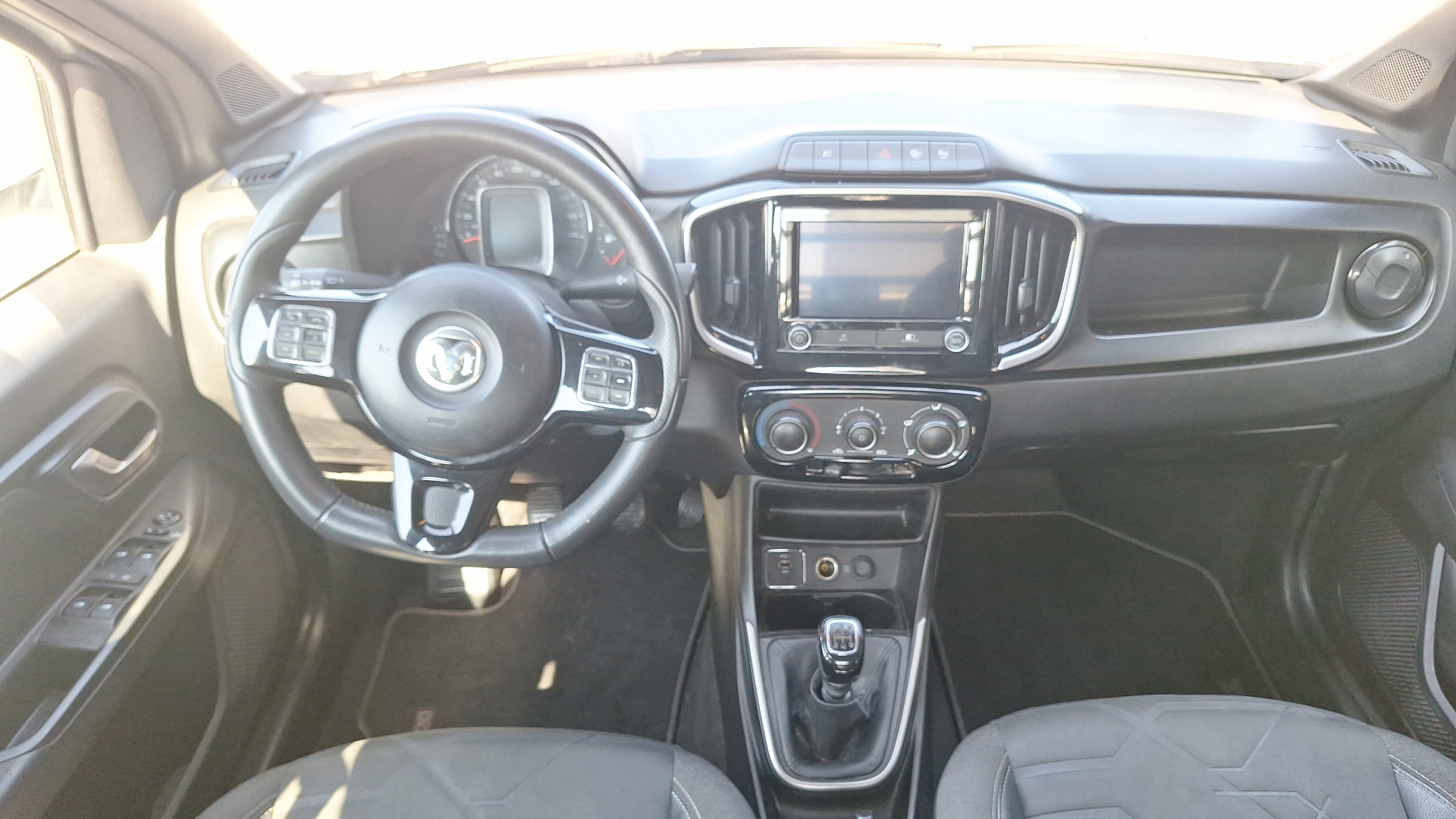 RAM 700 — foto 6 de 15