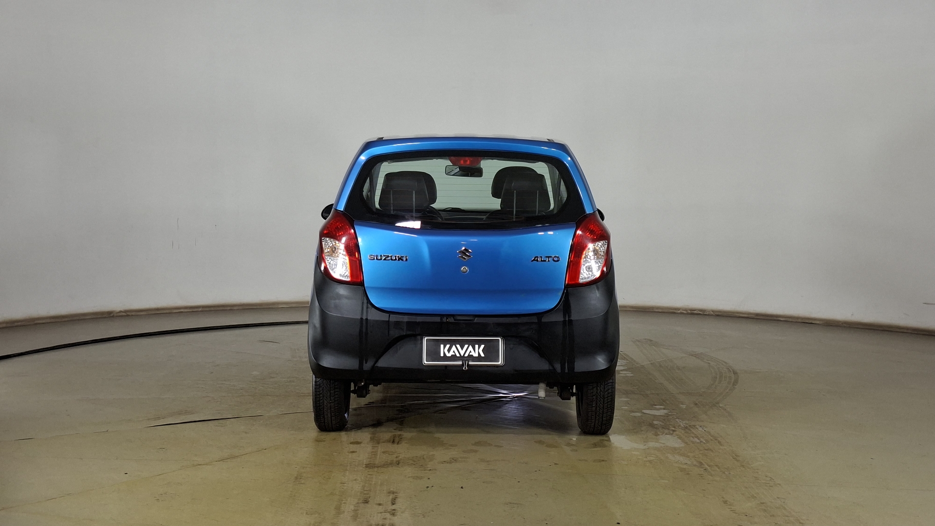 Suzuki Alto — foto 5 de 15