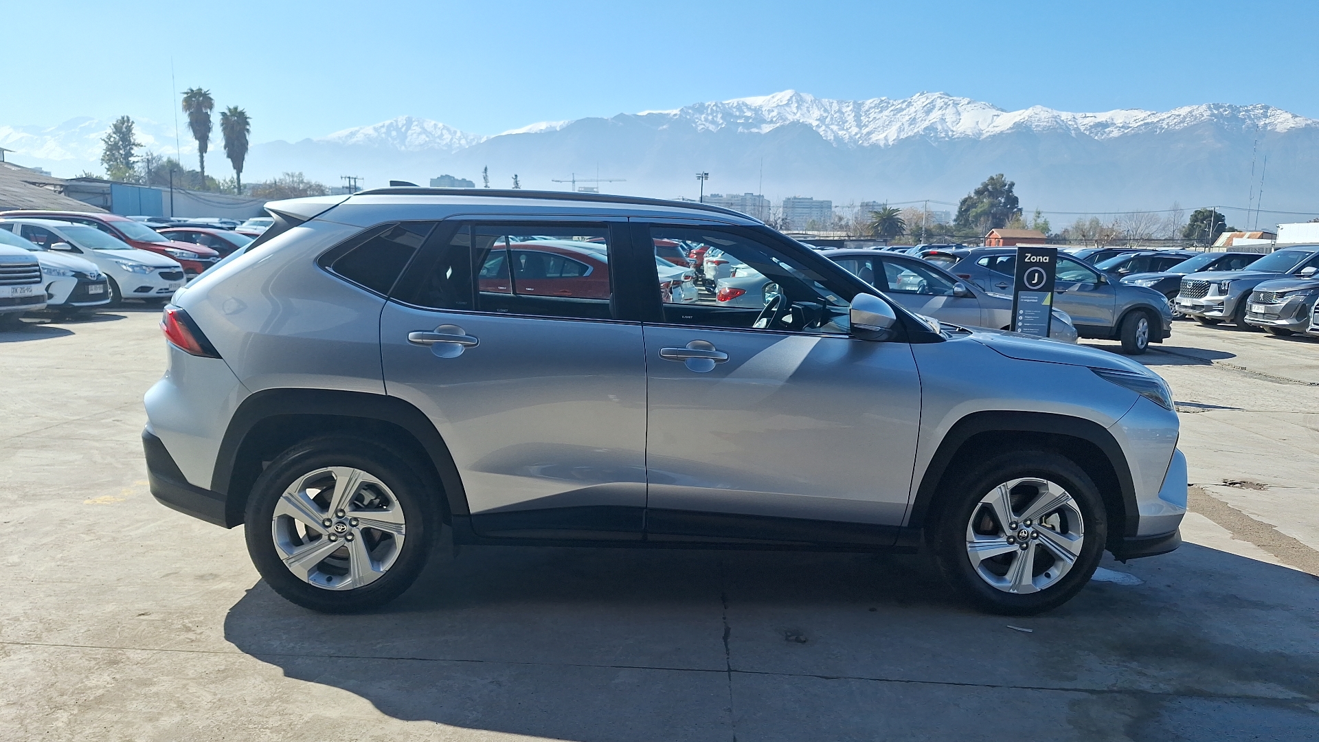 Toyota Yaris Cross — foto 5 de 15