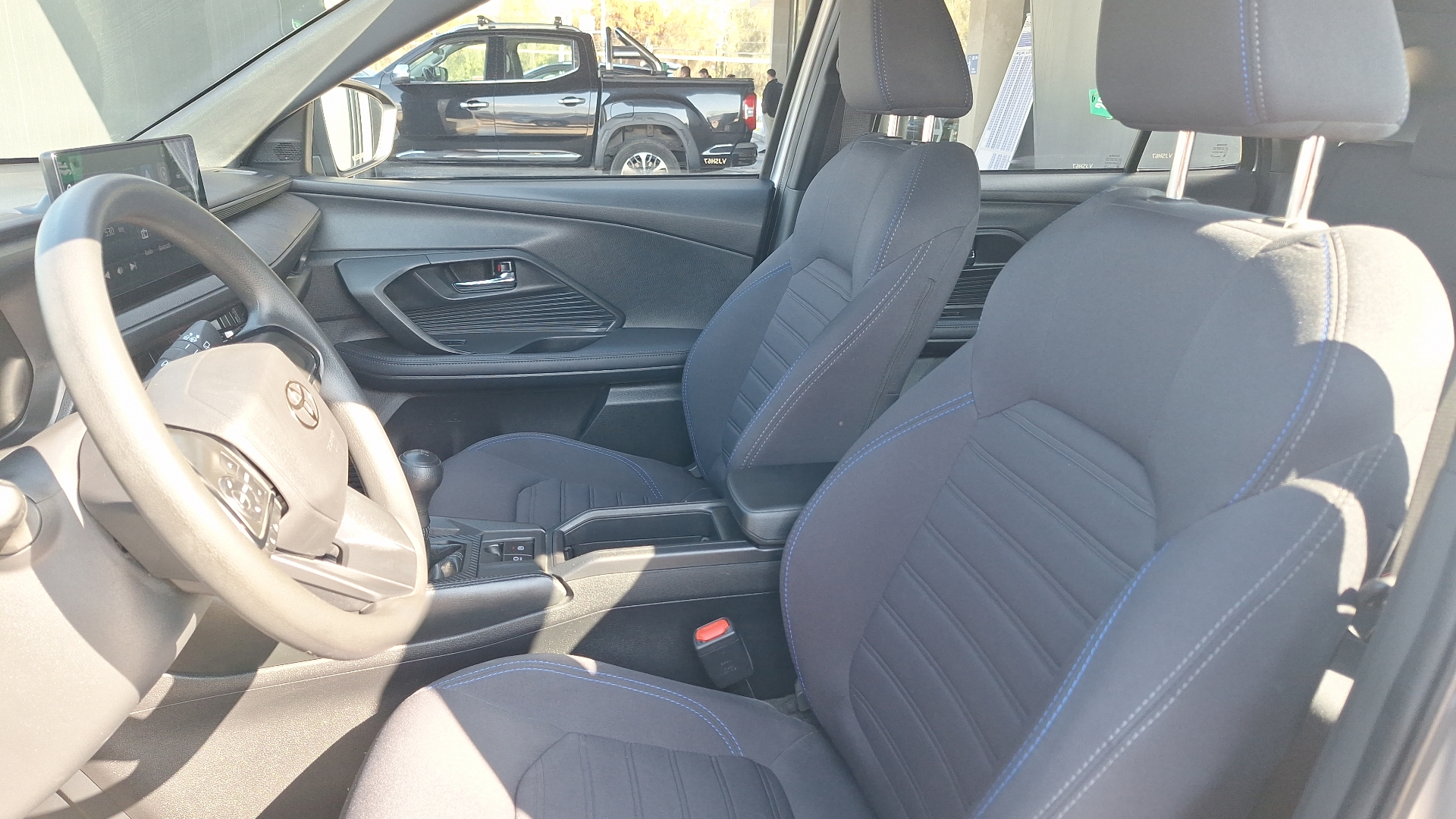 Toyota Yaris Cross — foto 14 de 15