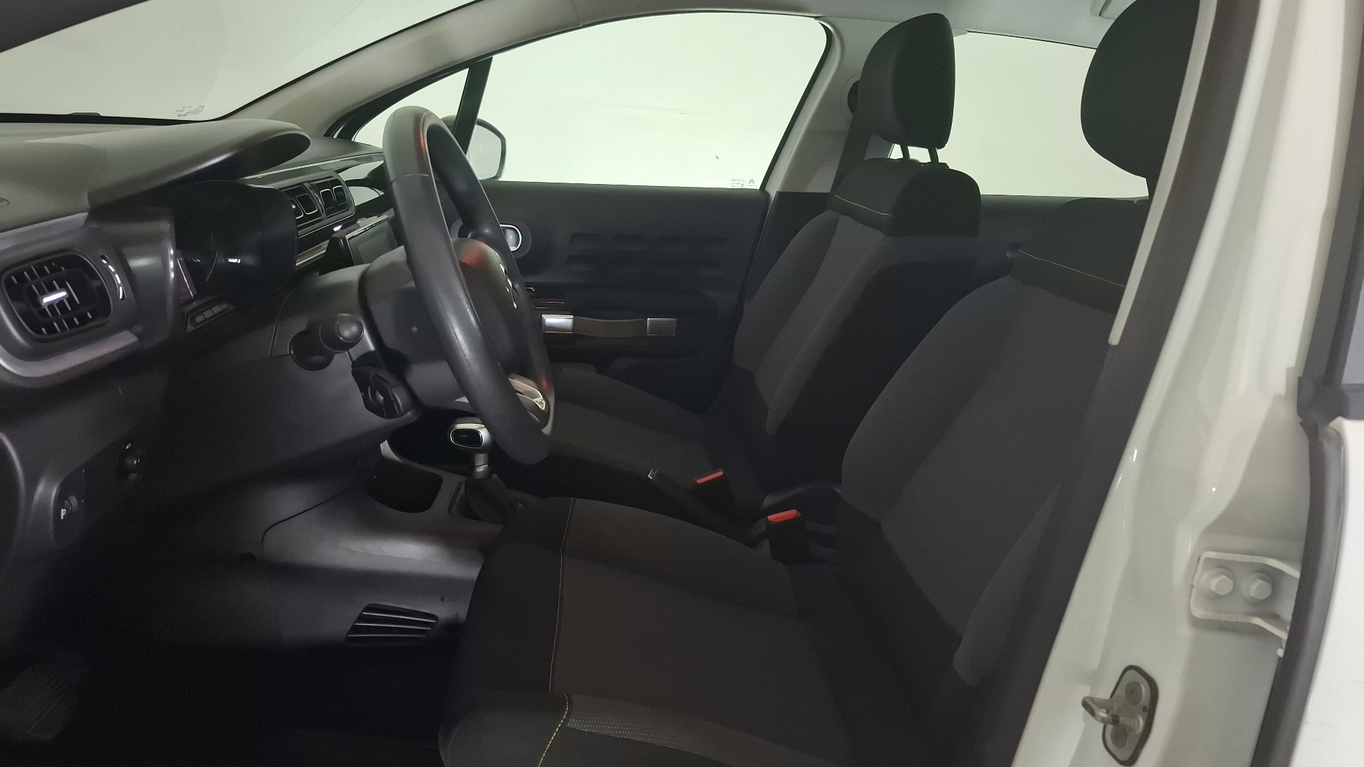 Citroën C3 — foto 12 de 15
