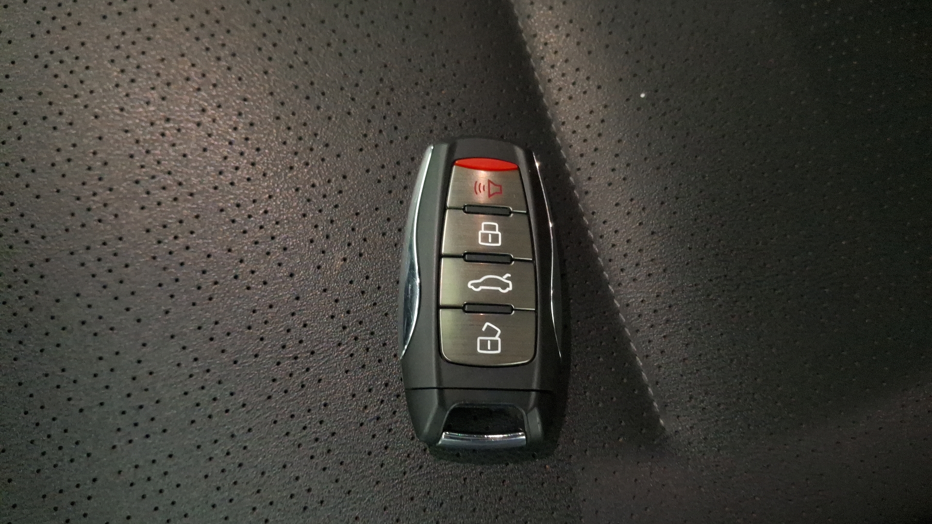 Haval H6 — foto 17 de 17