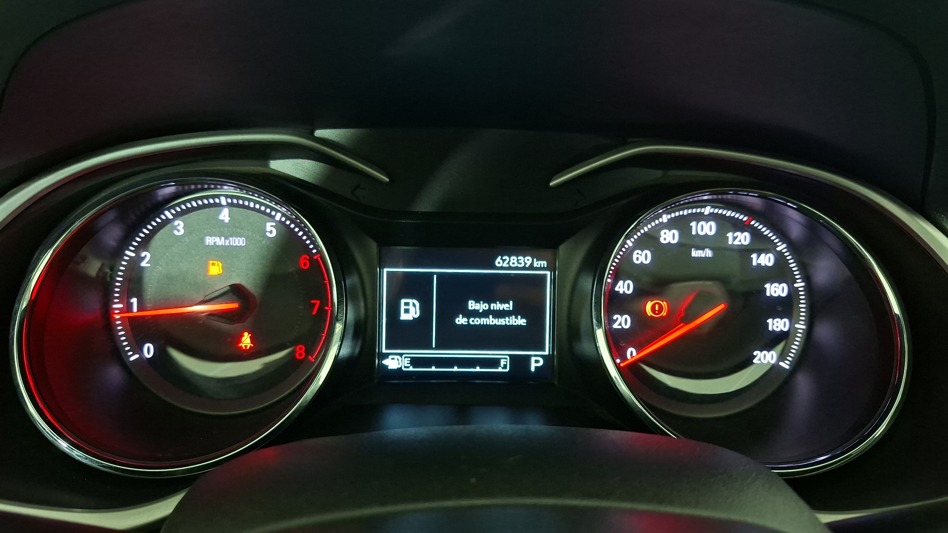 Chevrolet Onix — foto 9 de 15
