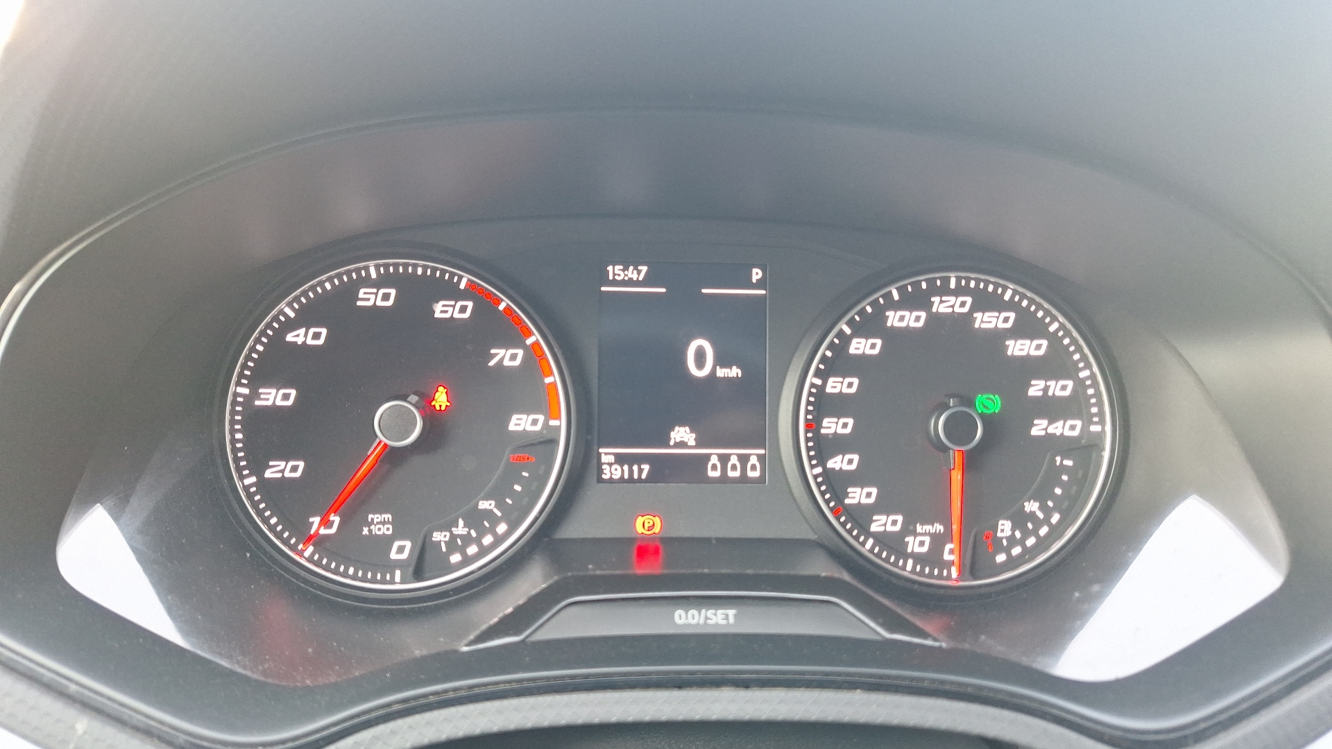 SEAT Ibiza — foto 9 de 16
