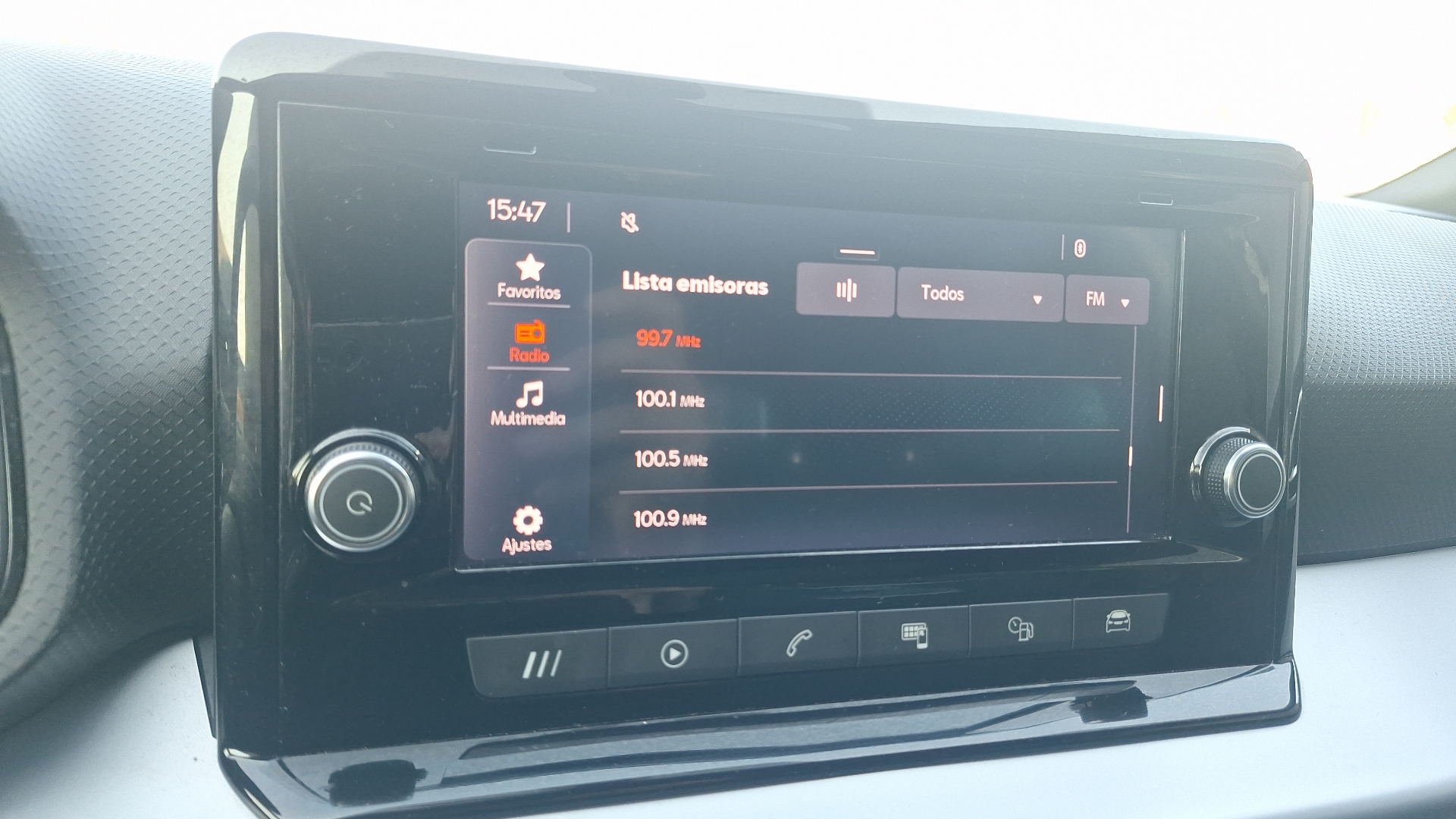 SEAT Ibiza — foto 10 de 16