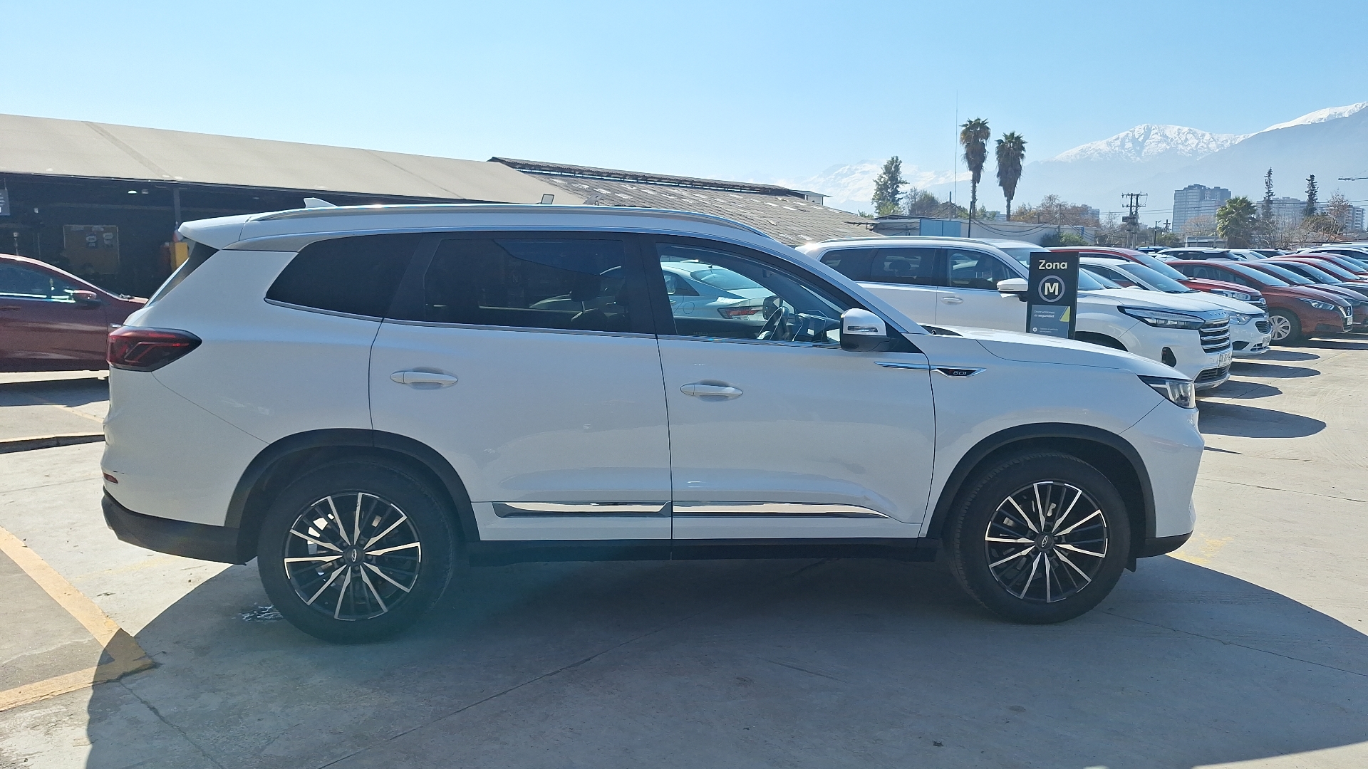 Chery Tiggo 8 Pro — foto 5 de 17