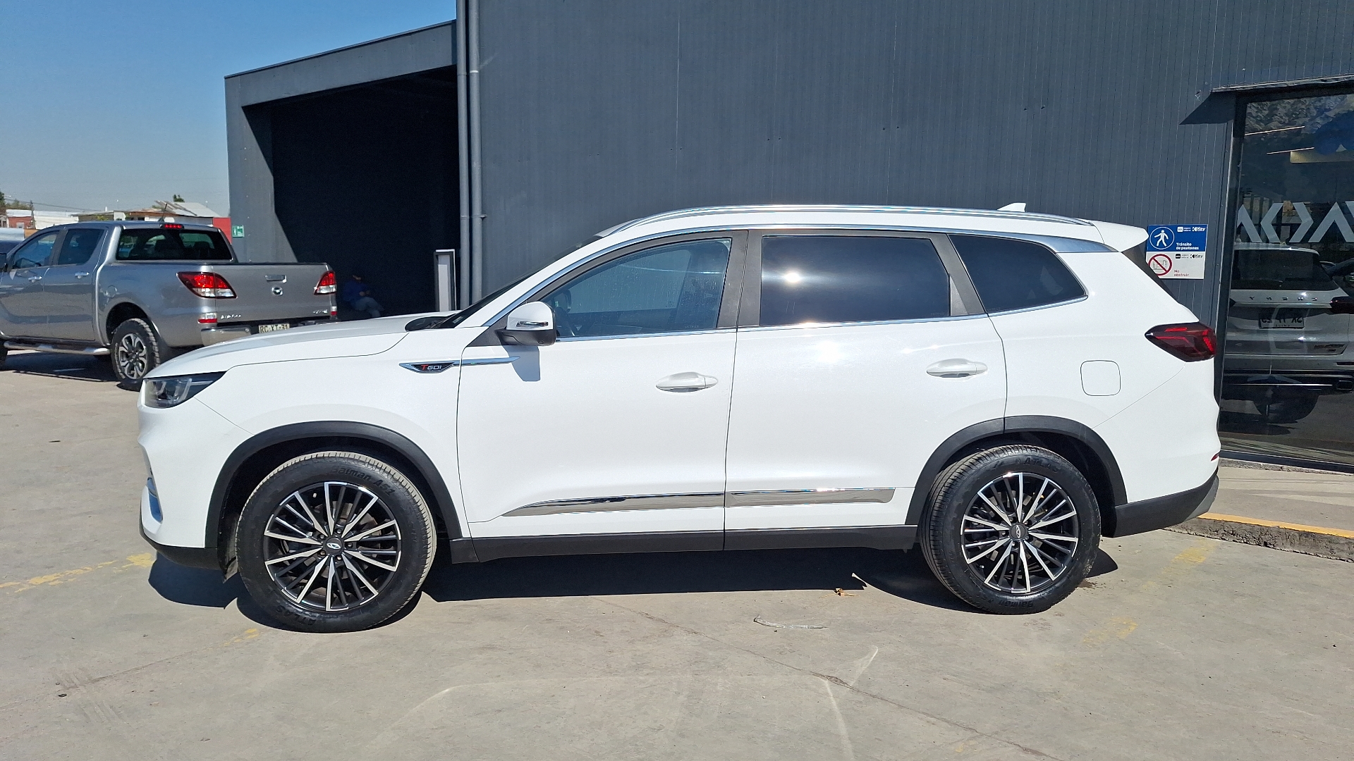 Chery Tiggo 8 Pro — foto 2 de 17