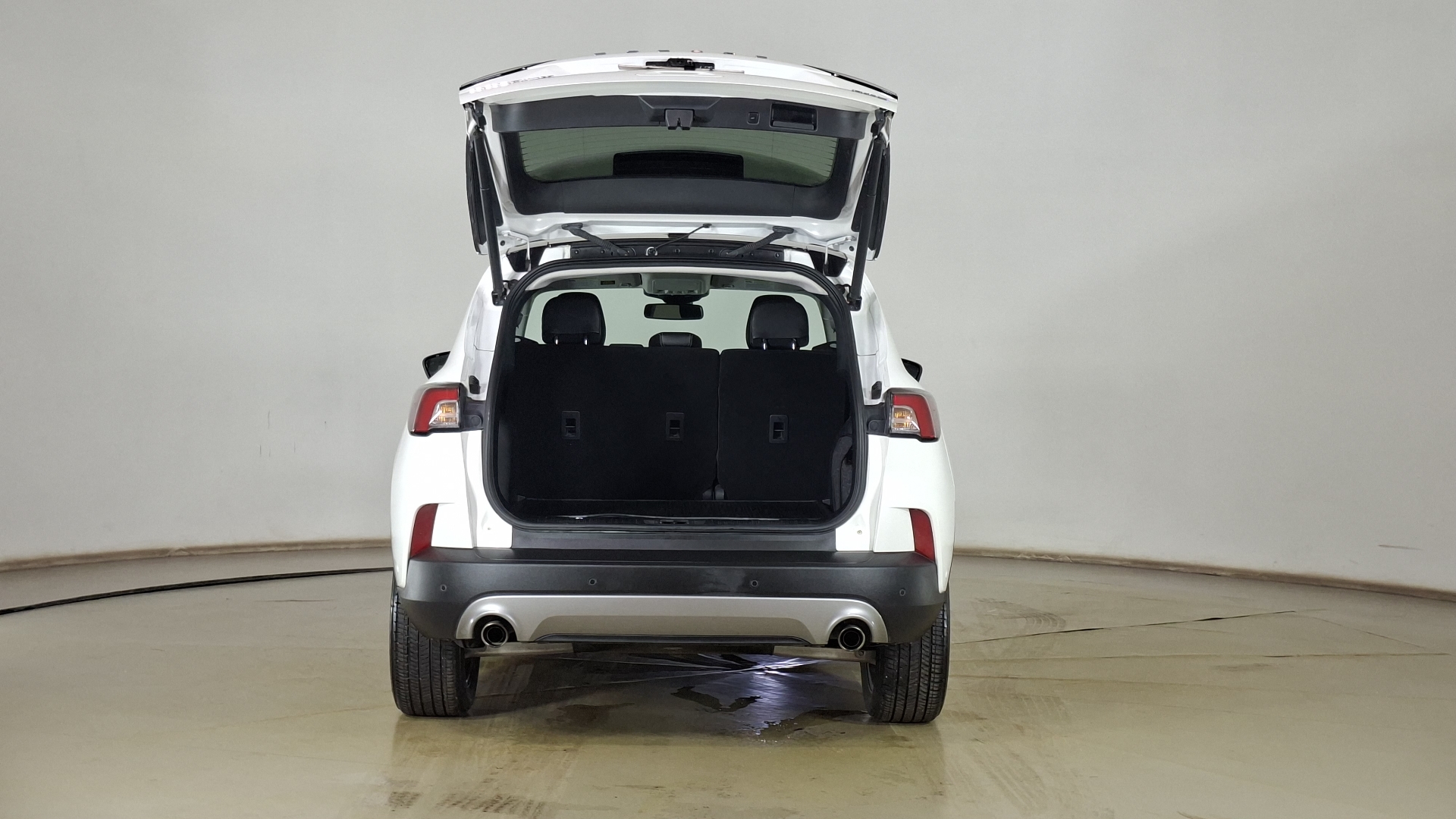 Ford Escape — foto 6 de 16