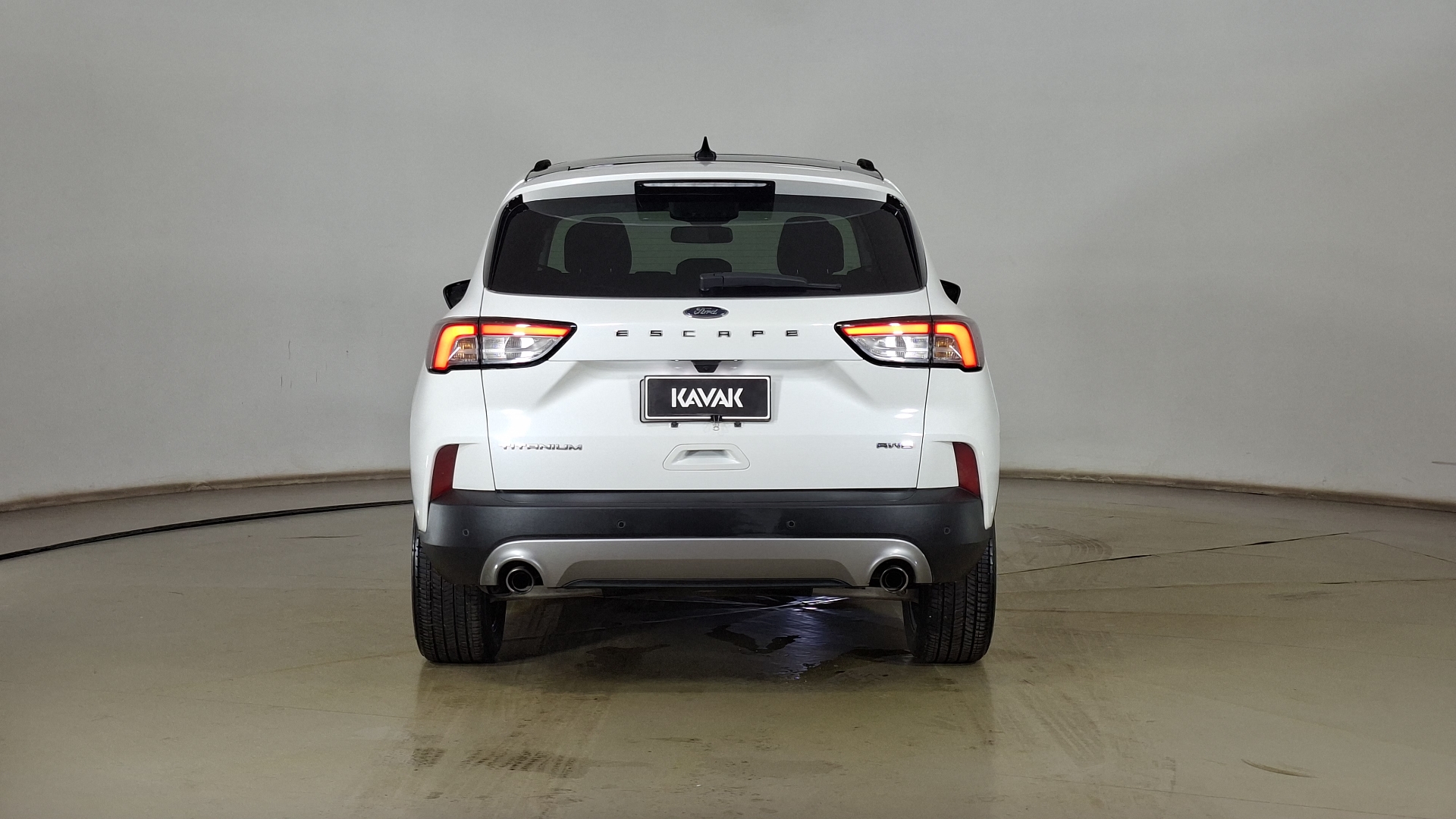 Ford Escape — foto 5 de 16