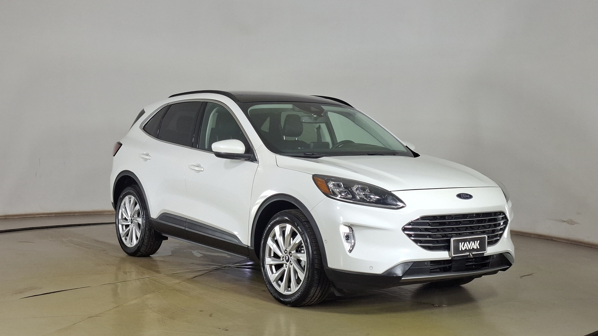 Ford Escape — foto 3 de 16