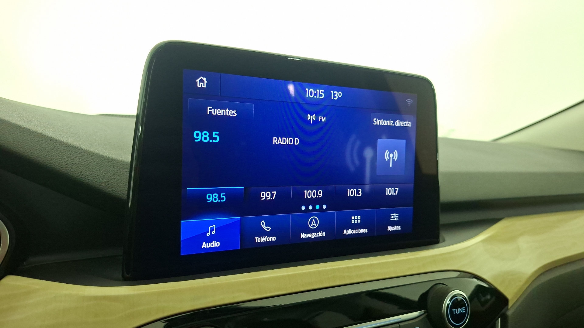 Ford Escape — foto 10 de 16