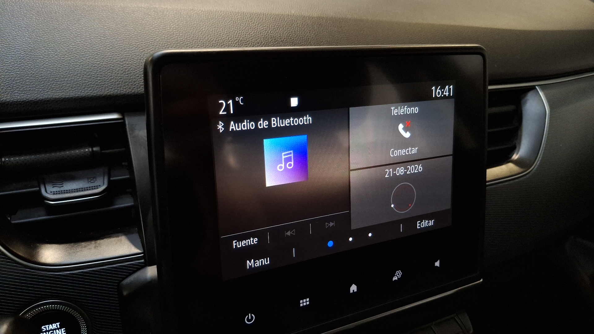 Renault Arkana — foto 10 de 16