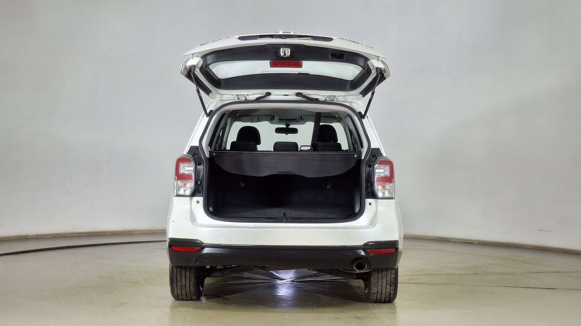 Subaru Forester — foto 5 de 15