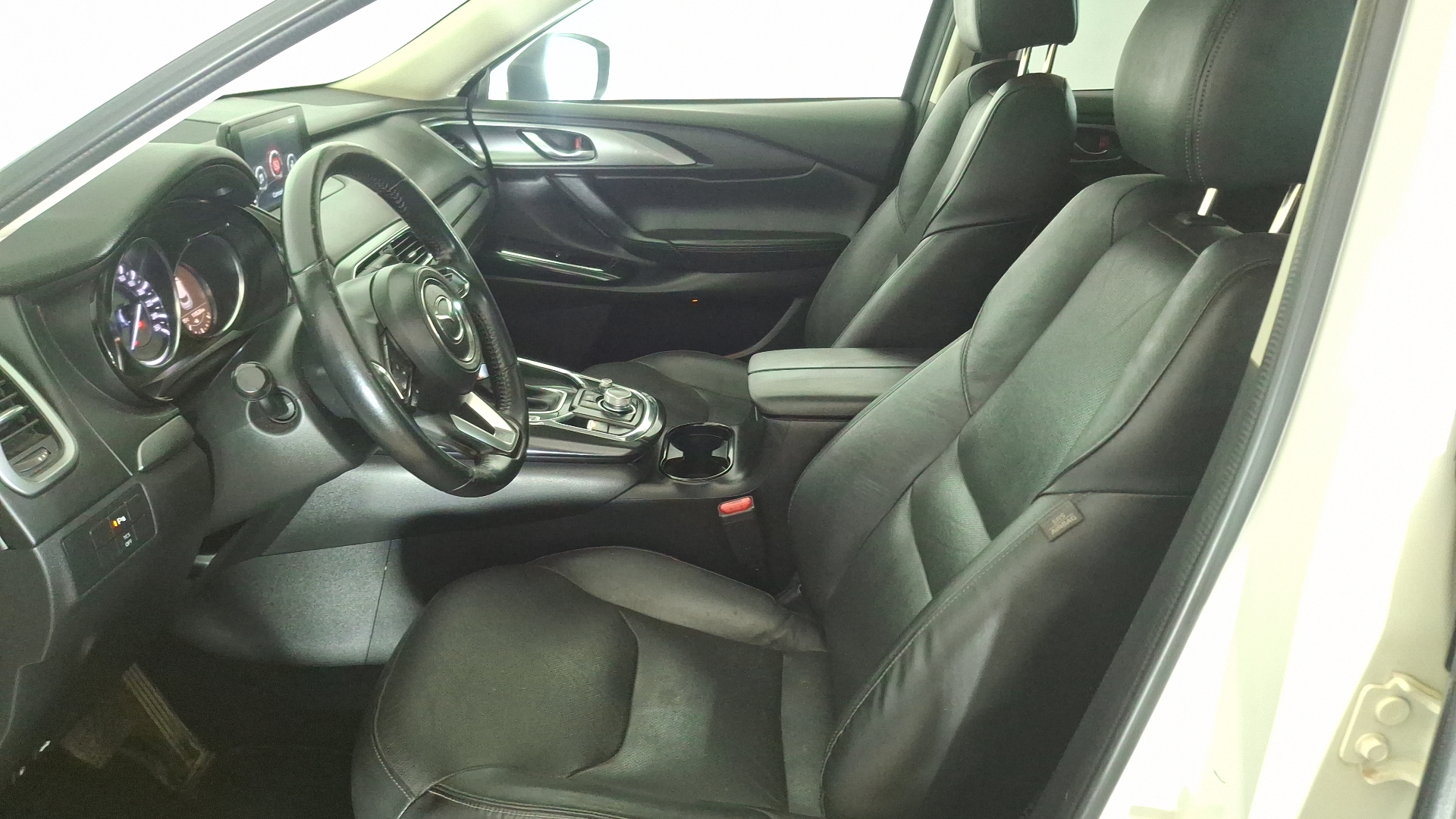 Mazda CX-9 — foto 14 de 17