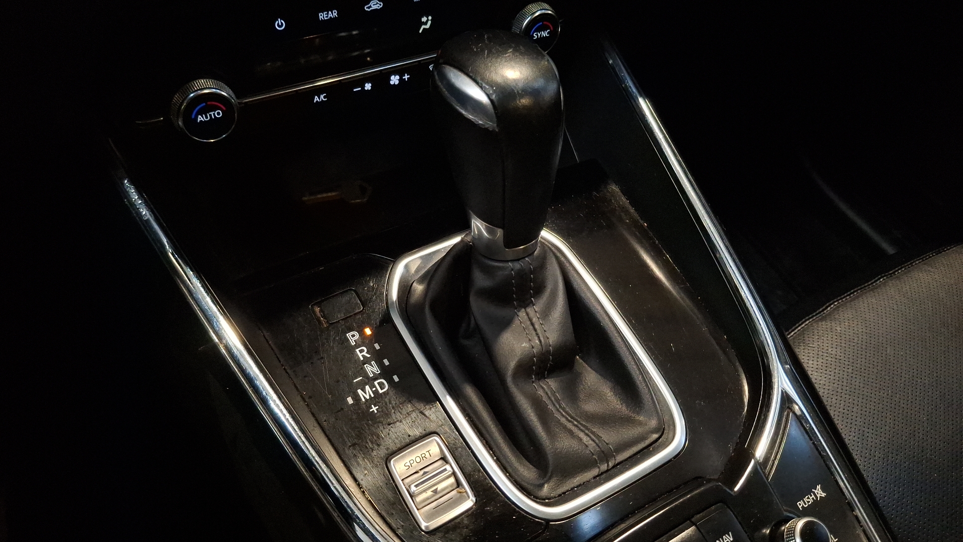 Mazda CX-9 — foto 11 de 17