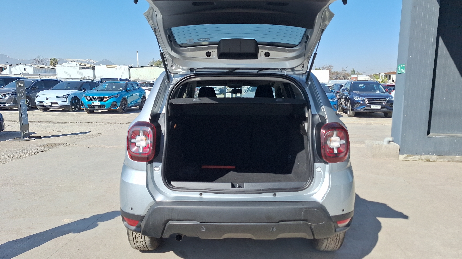 Renault Duster — foto 4 de 15