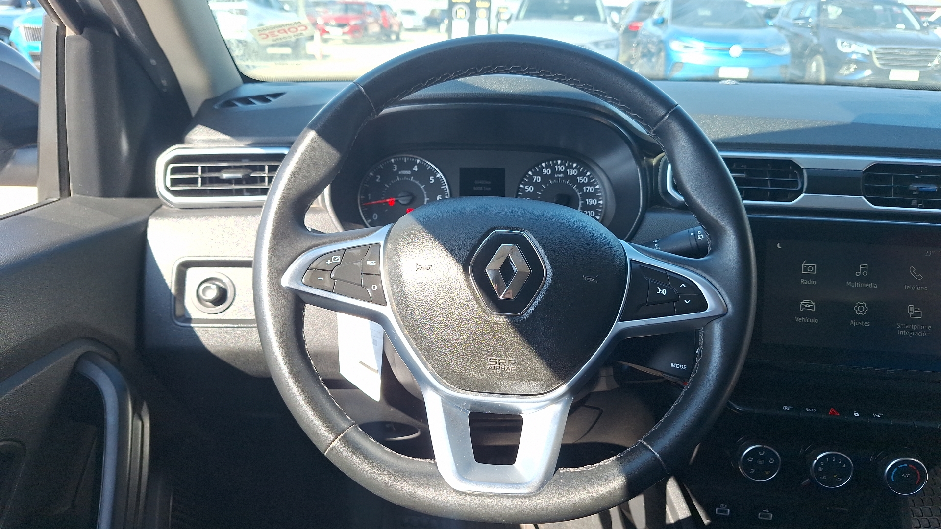 Renault Duster — foto 8 de 15
