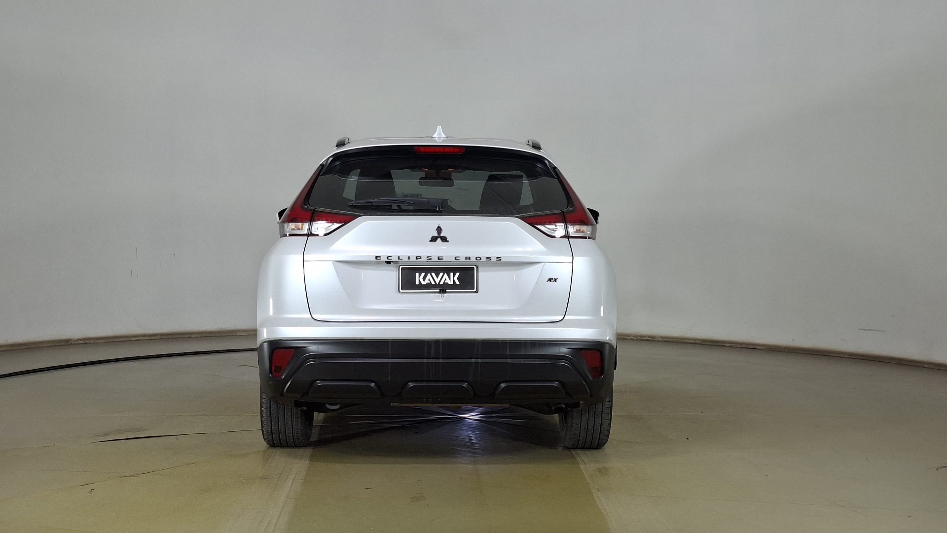 Mitsubishi Eclipse Cross — foto 5 de 16