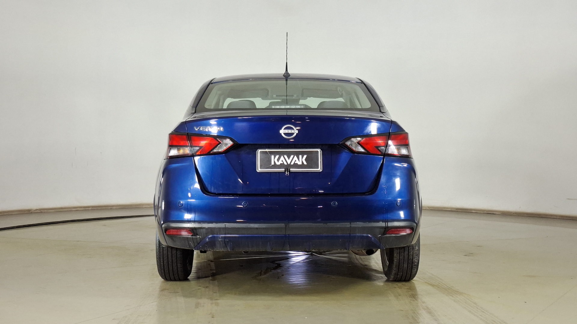 Nissan Versa — foto 5 de 15