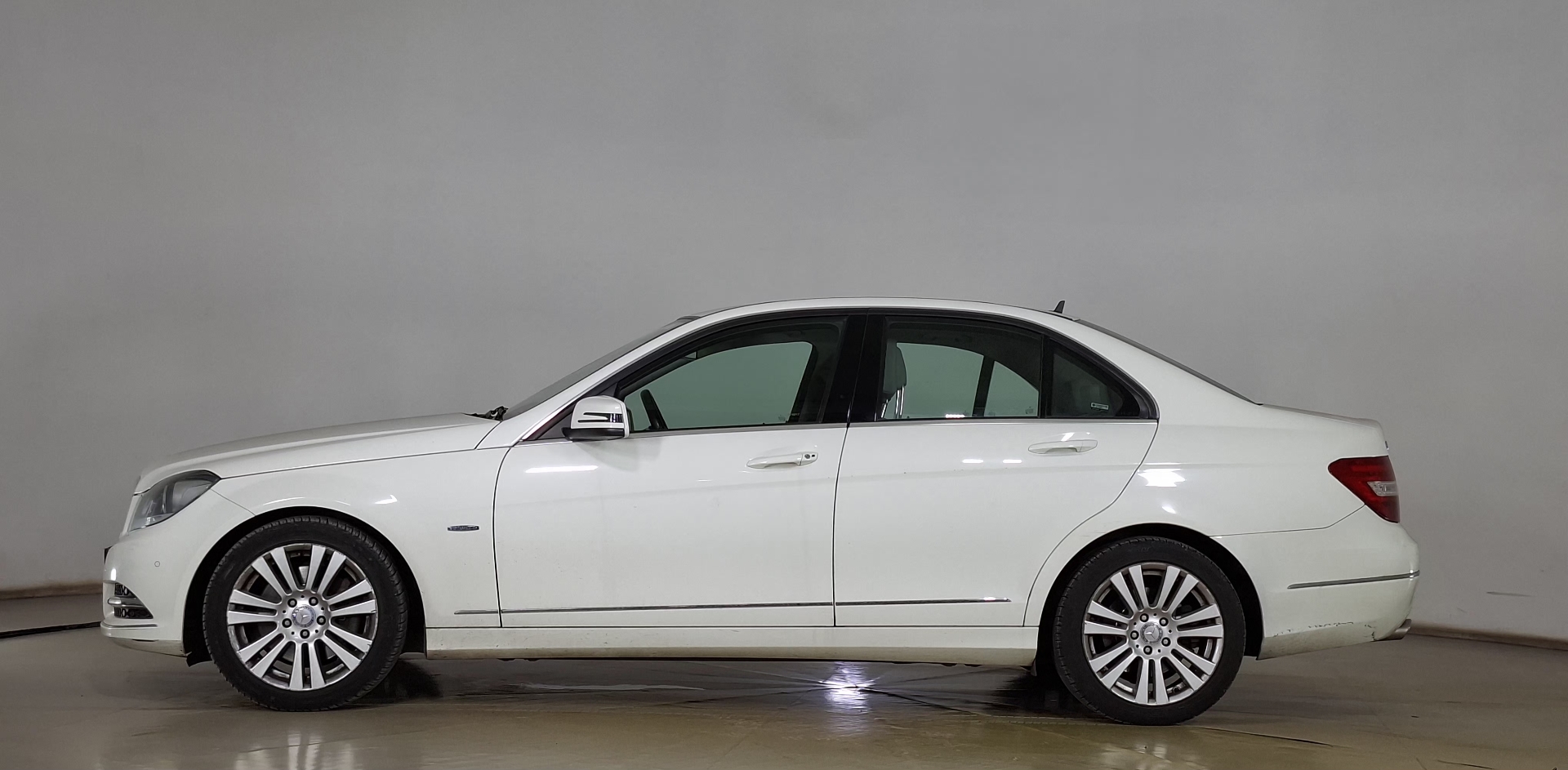 Mercedes-Benz Clase C — foto 7 de 16