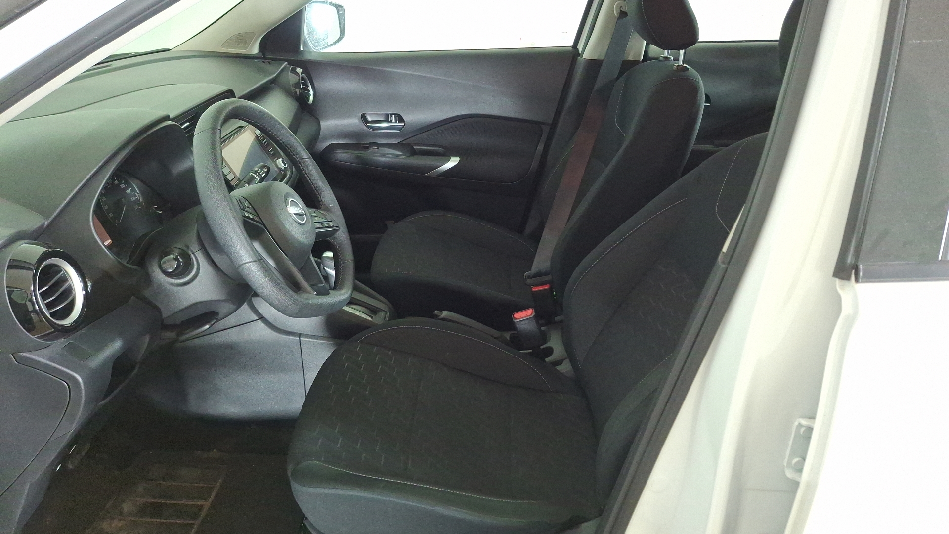 Nissan Kicks — foto 13 de 16