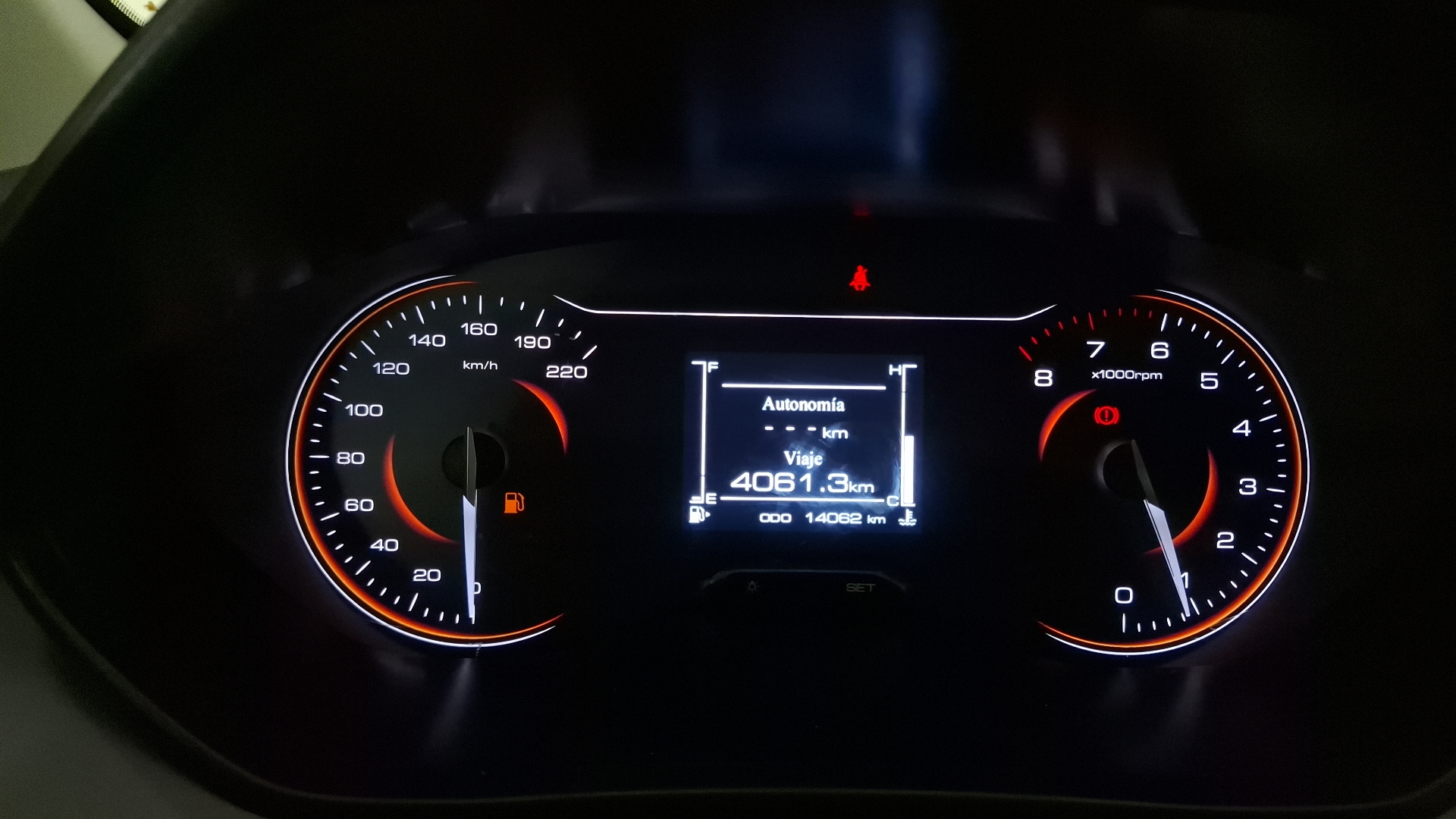 Chevrolet Sail — foto 9 de 16