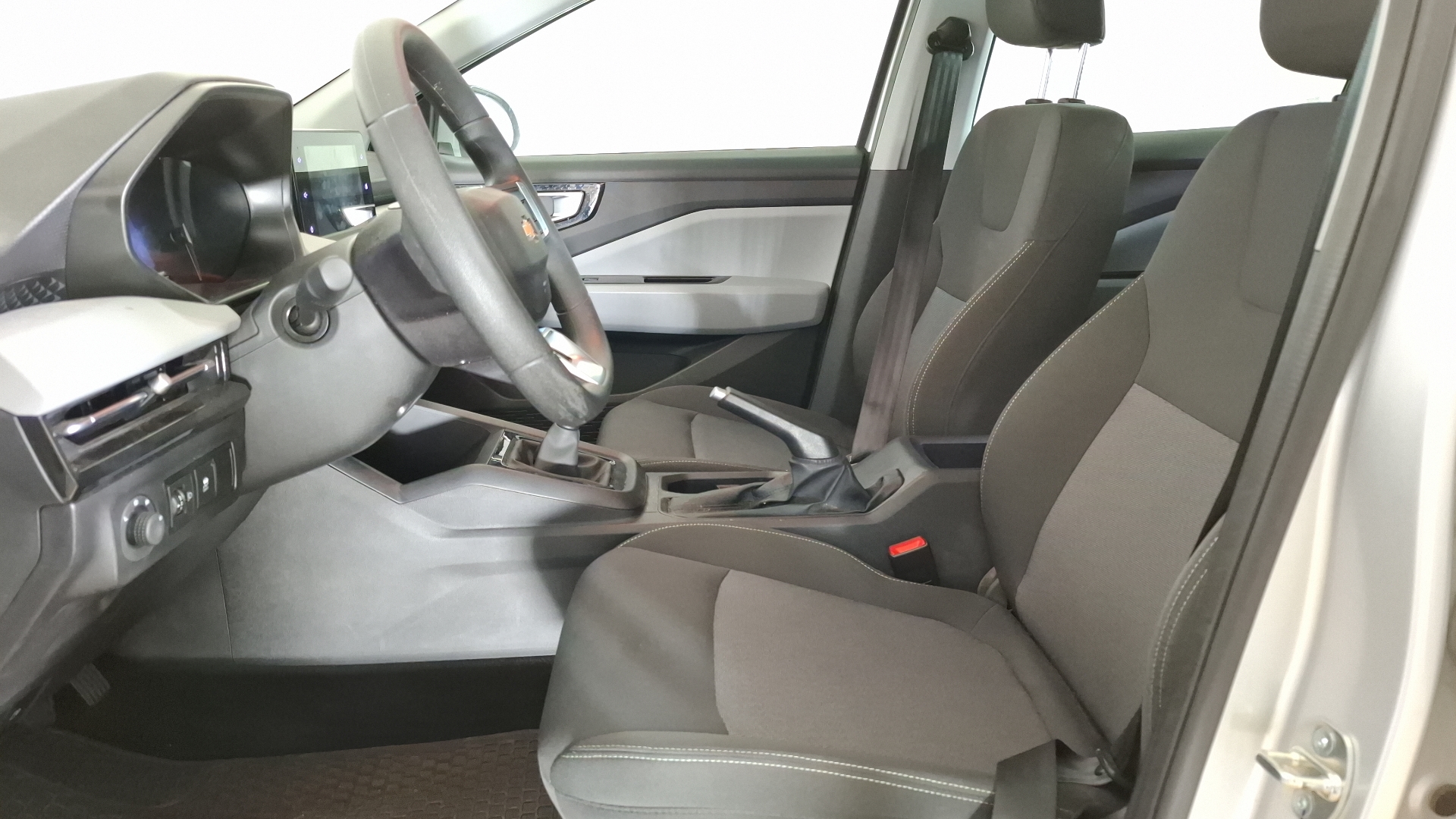 Chevrolet Sail — foto 13 de 16