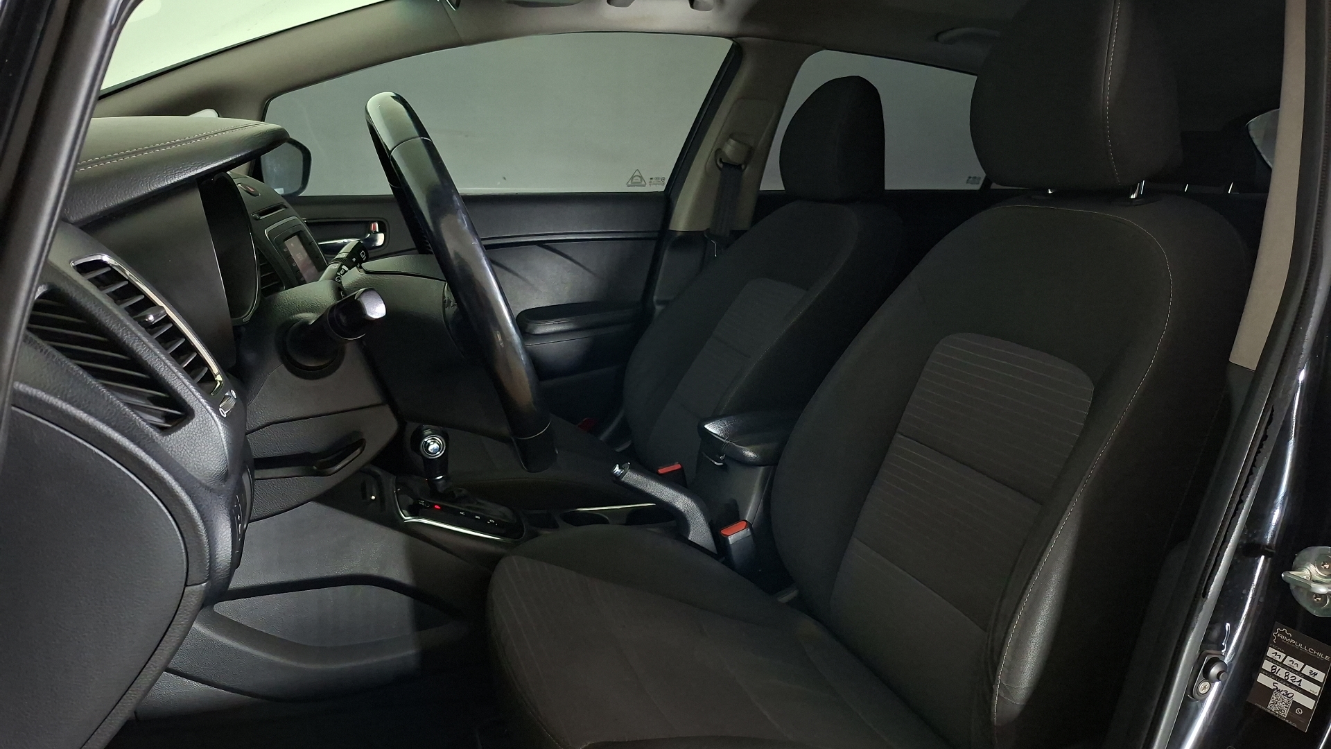 KIA Cerato 5 — foto 15 de 18