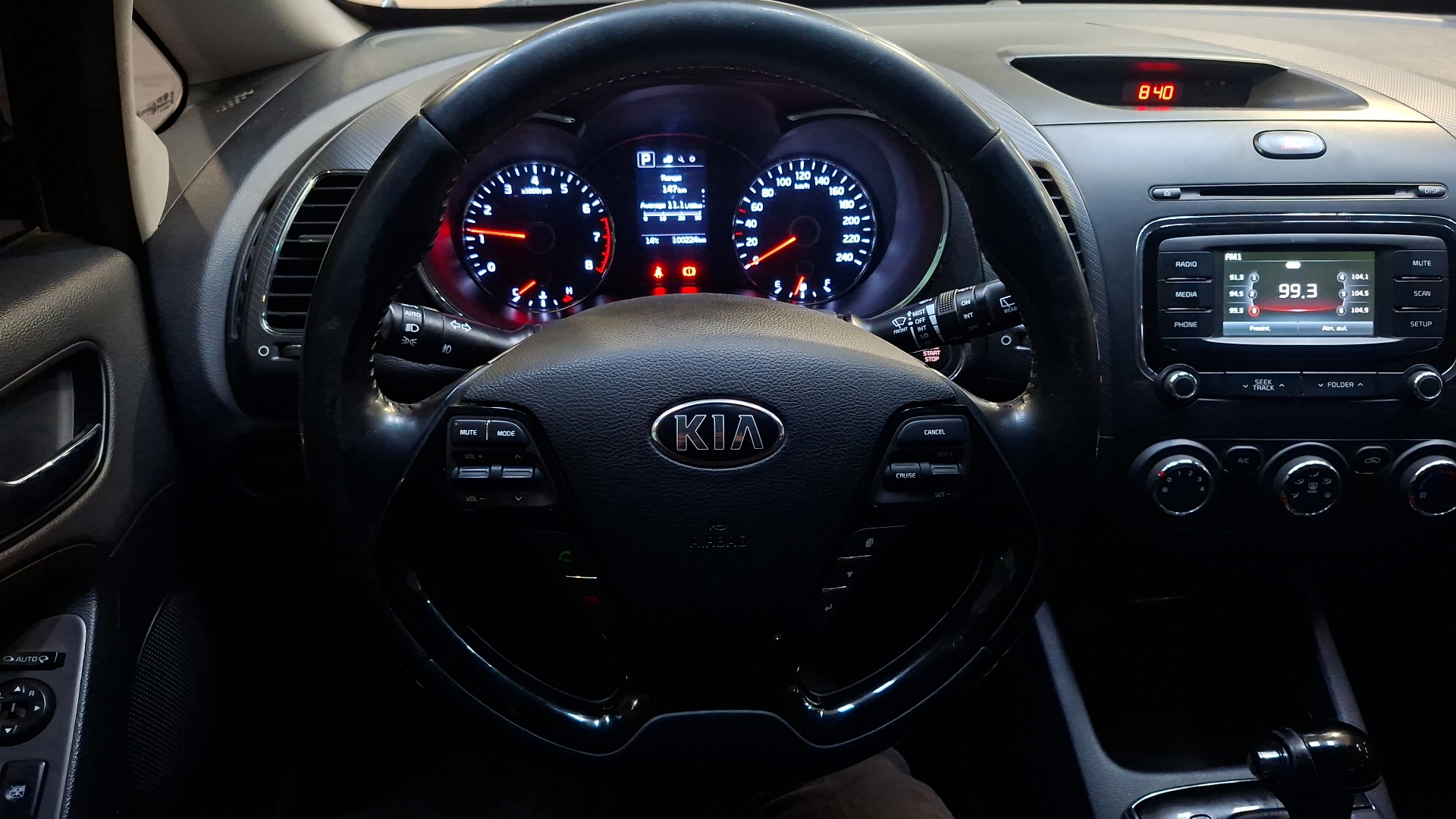 KIA Cerato 5 — foto 9 de 18