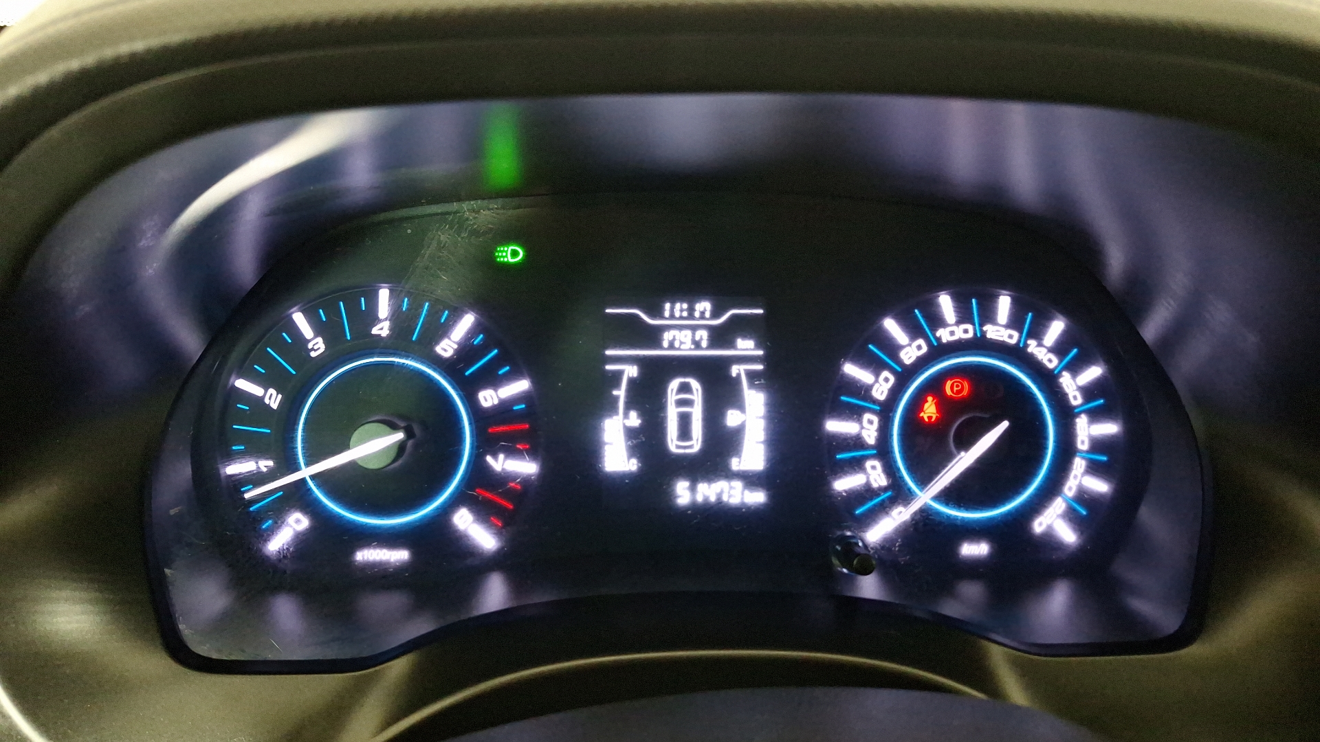 Chery Tiggo 3 — foto 9 de 15