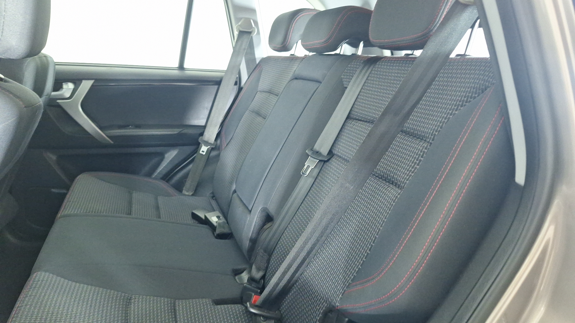 Chery Tiggo 3 — foto 12 de 15