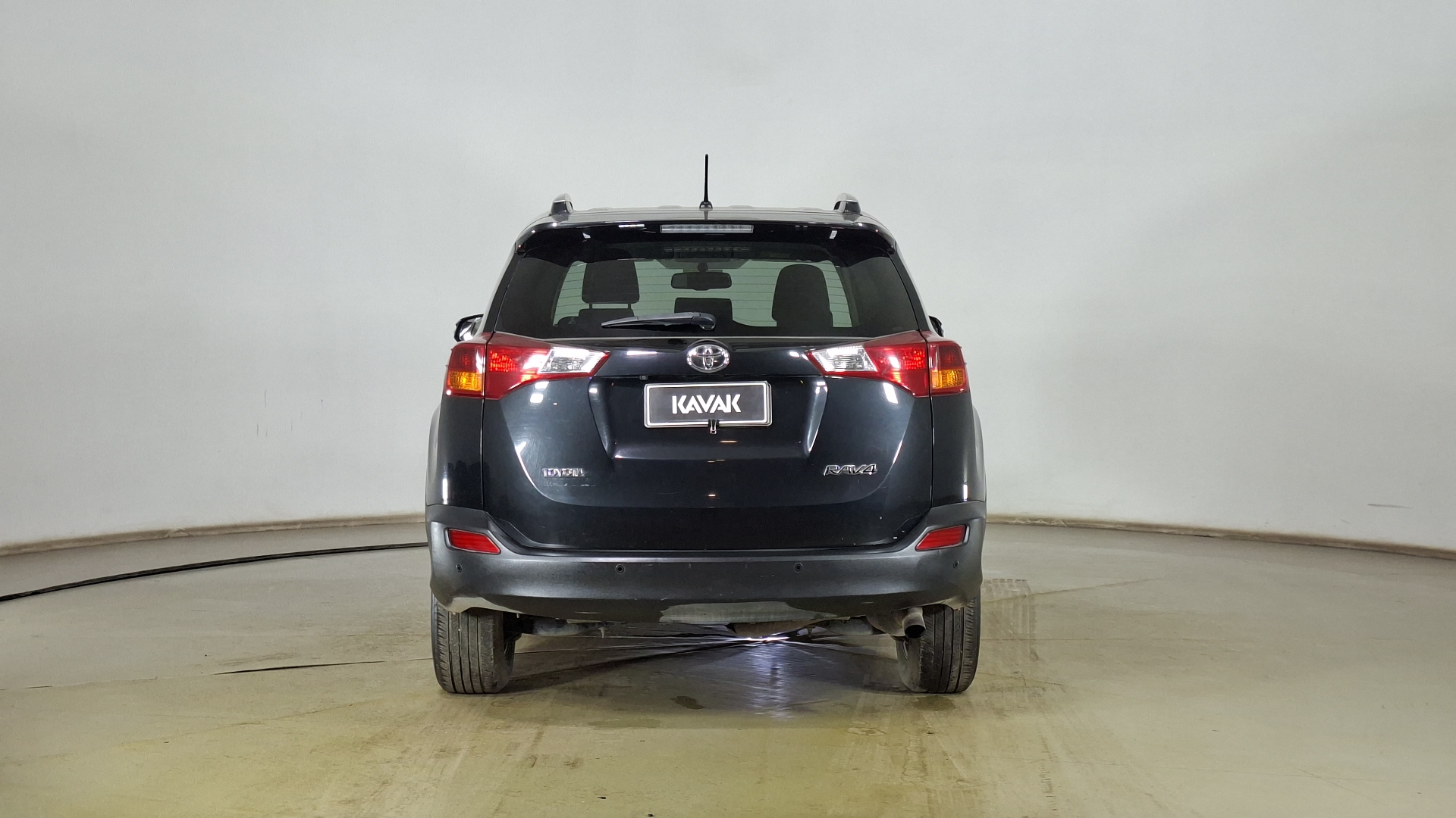 Toyota RAV4 — foto 5 de 16