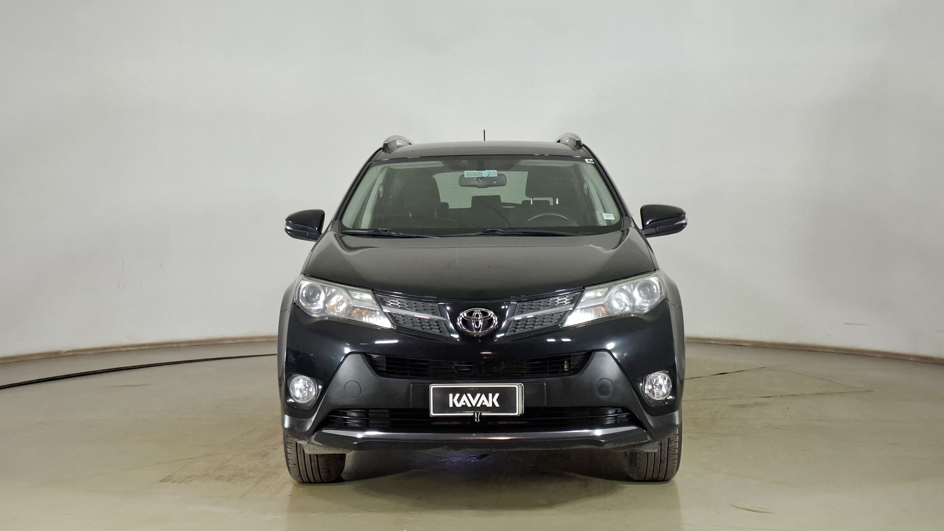 Toyota RAV4 — foto 2 de 16